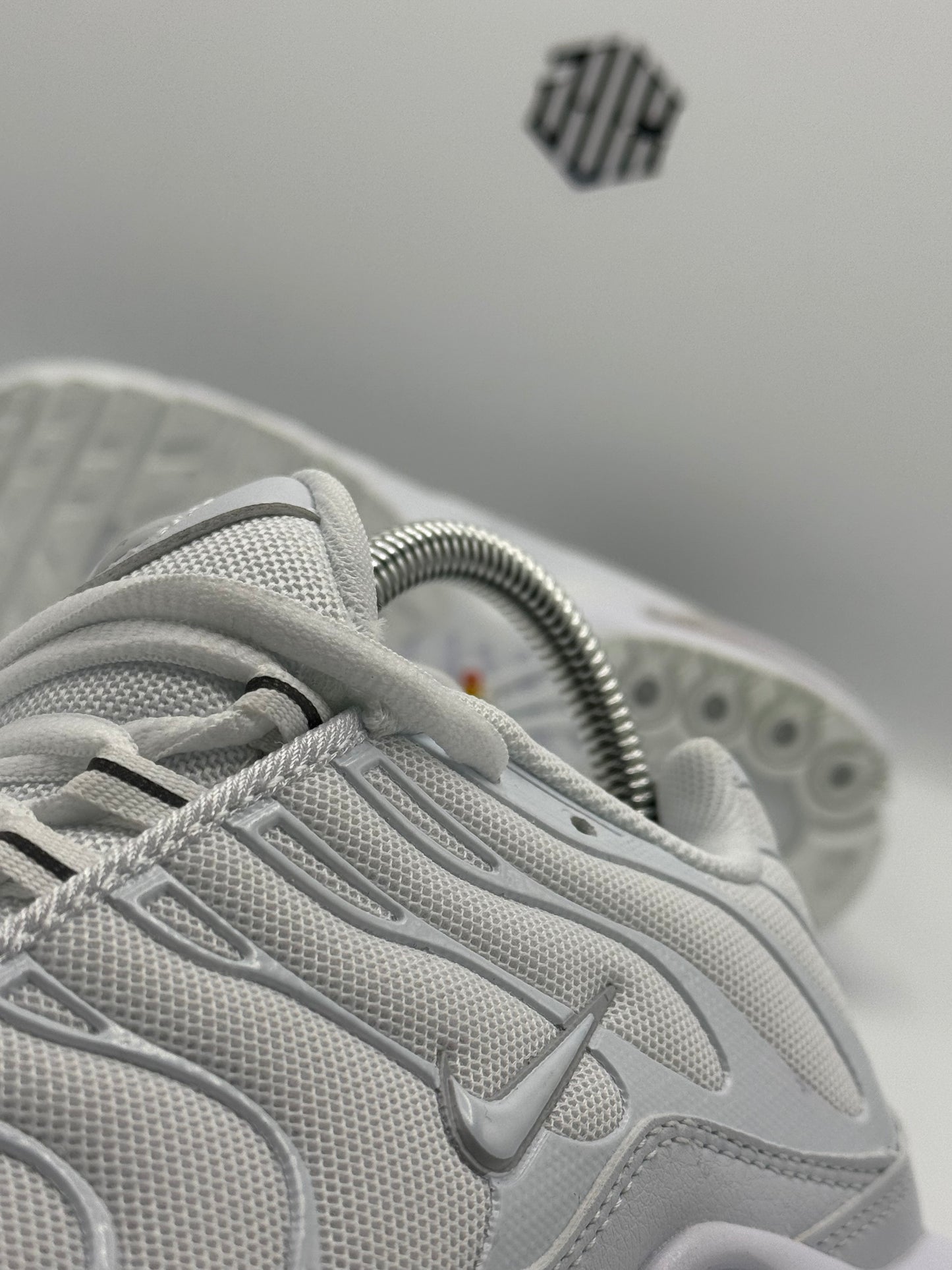 TN AIR WHITE