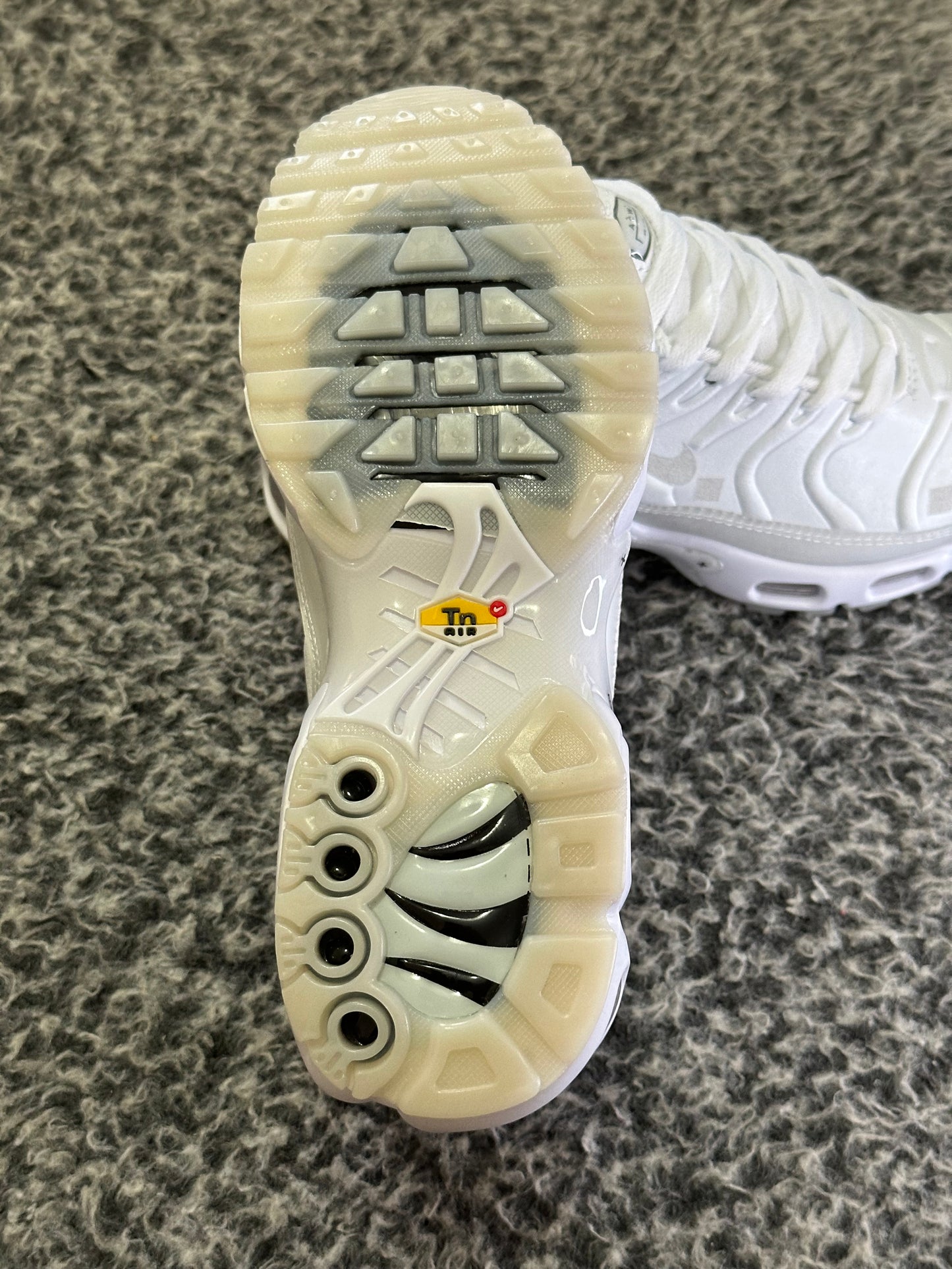 TN AIR x ACW WHITE