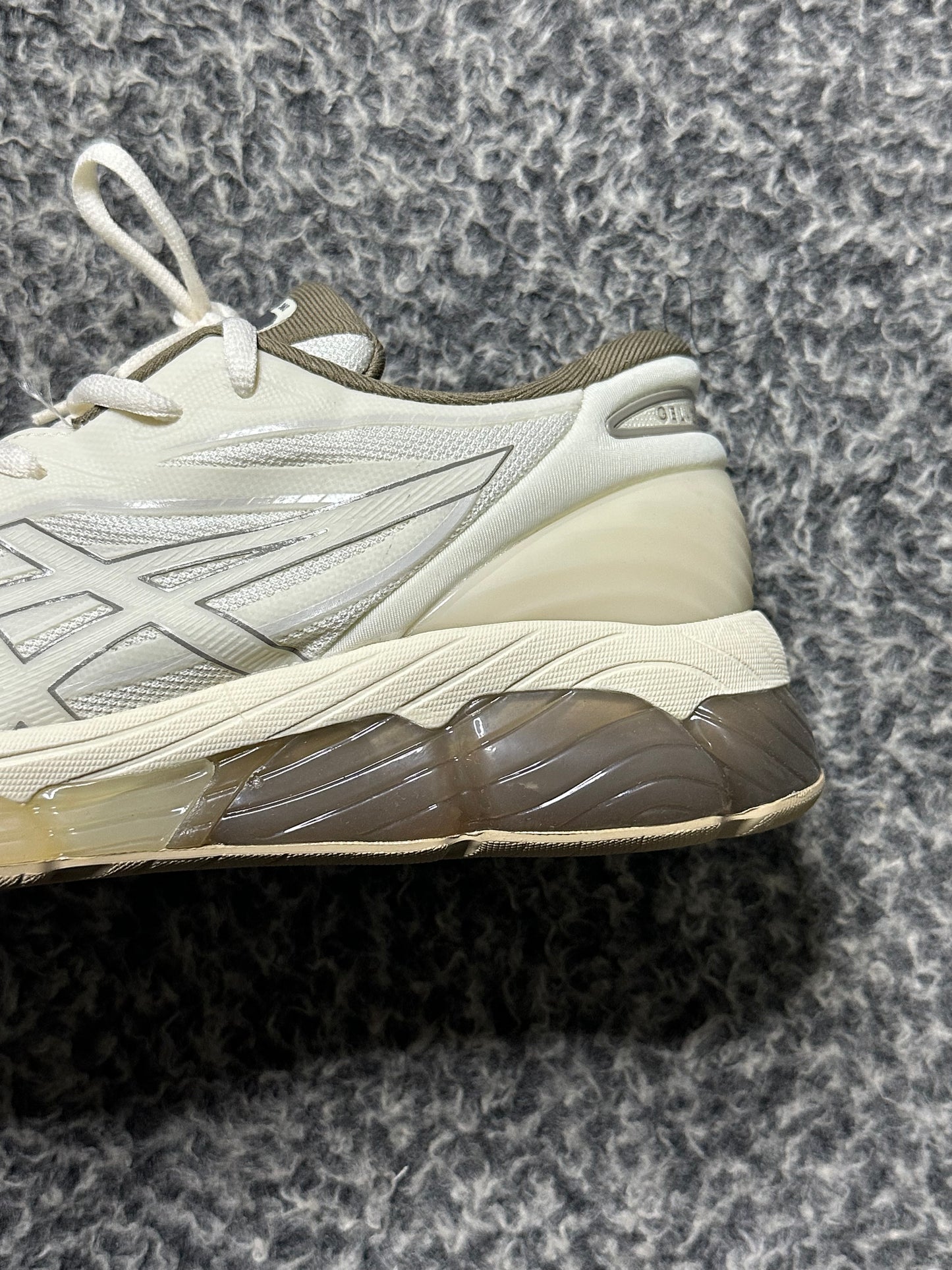 ASICS GEL QUANTUM 360 CREAMY WHITE