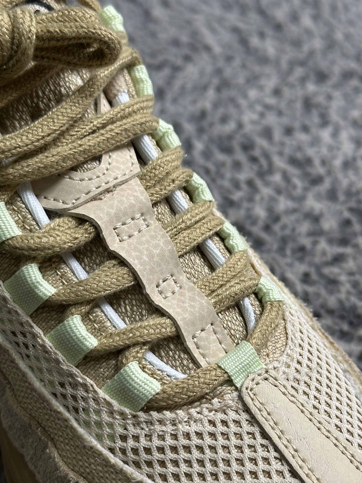 AIR MAX 95 PRM GRAIN