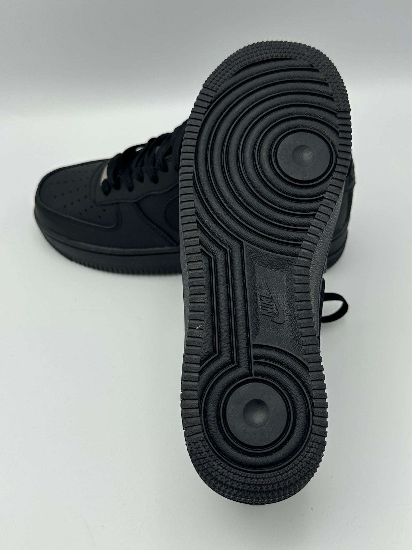 AIR FORCE 1 TRIPLE BLACK