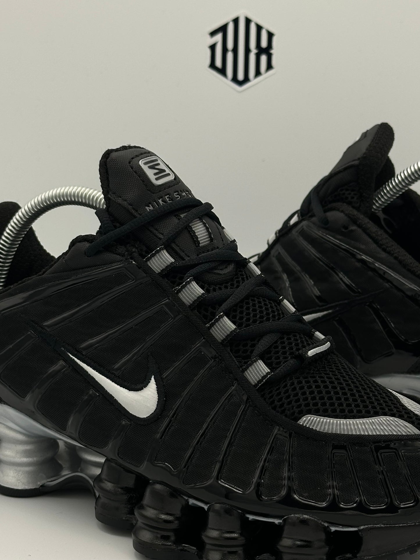 NIKE SHOX TL BLACK SILVER