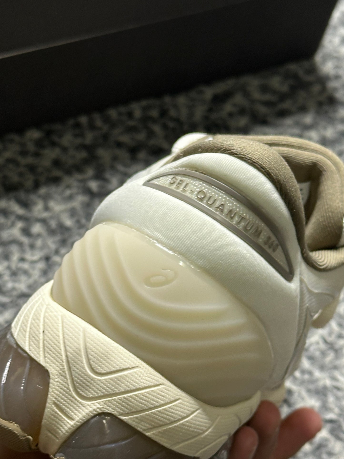 ASICS GEL QUANTUM 360 CREAMY WHITE
