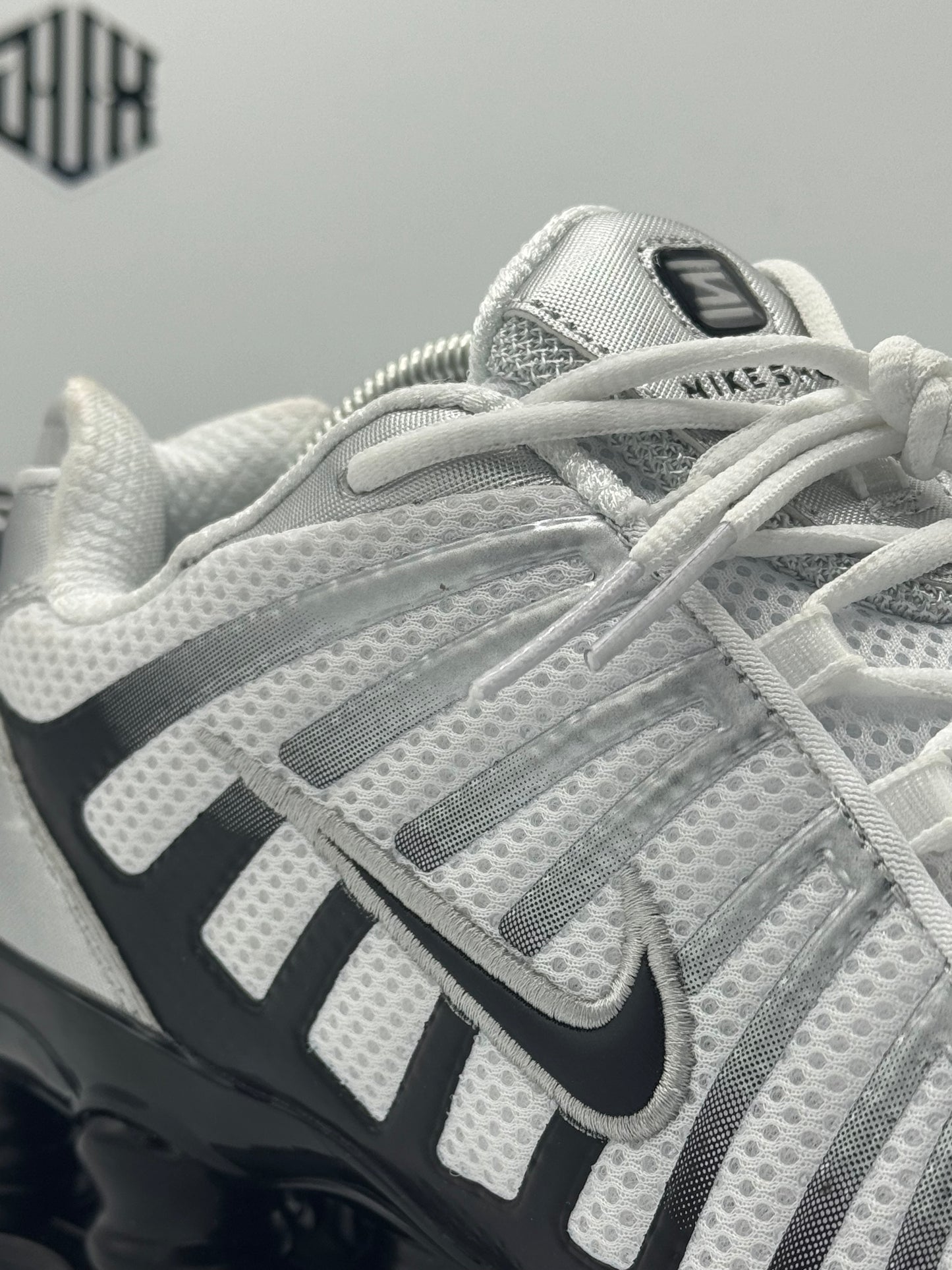 SHOX TL SILVER METALLIC BLACK