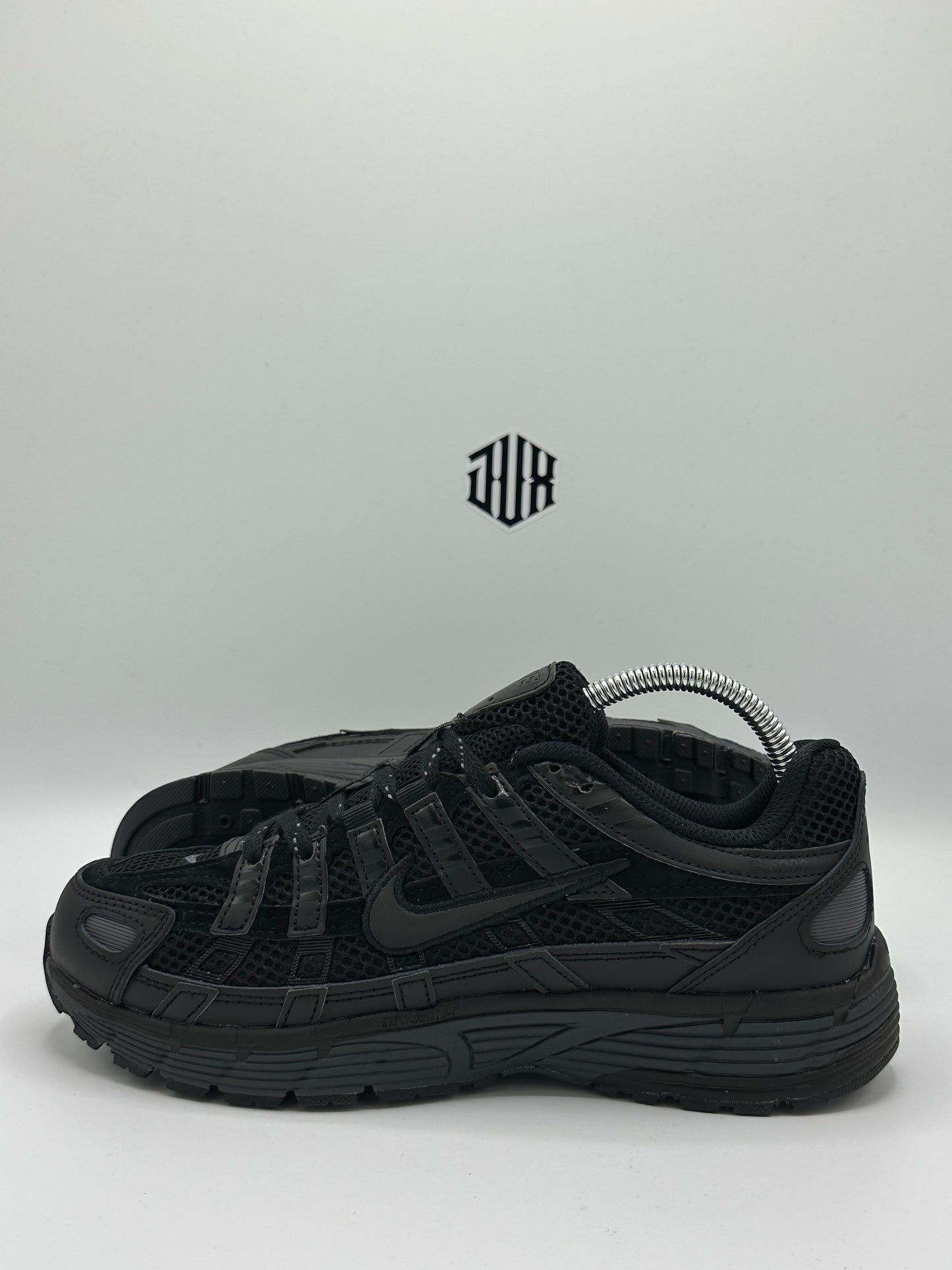 NIKE P-6000 BLACK