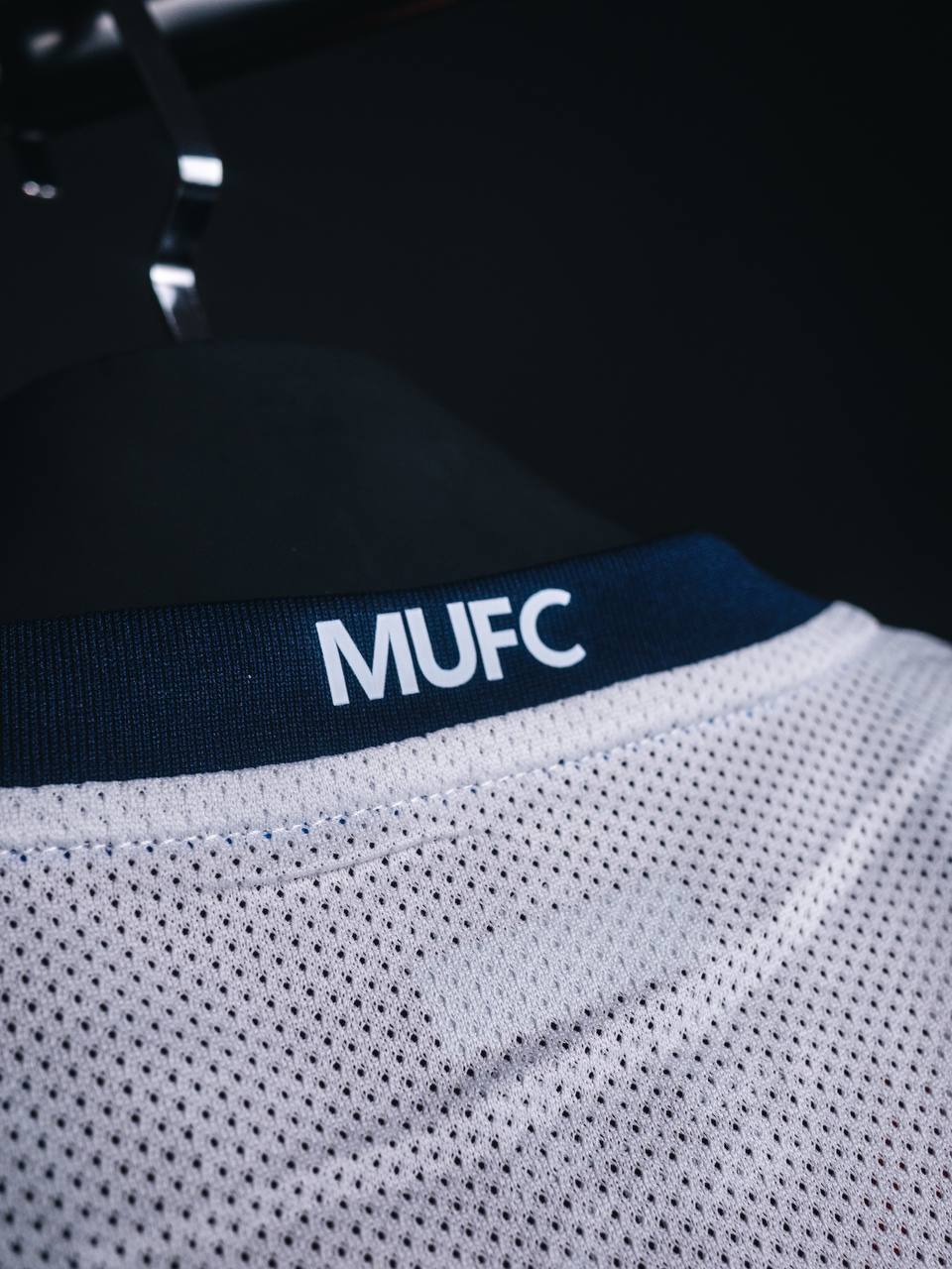 MAN UNITED AWAY VINTAGE KIT