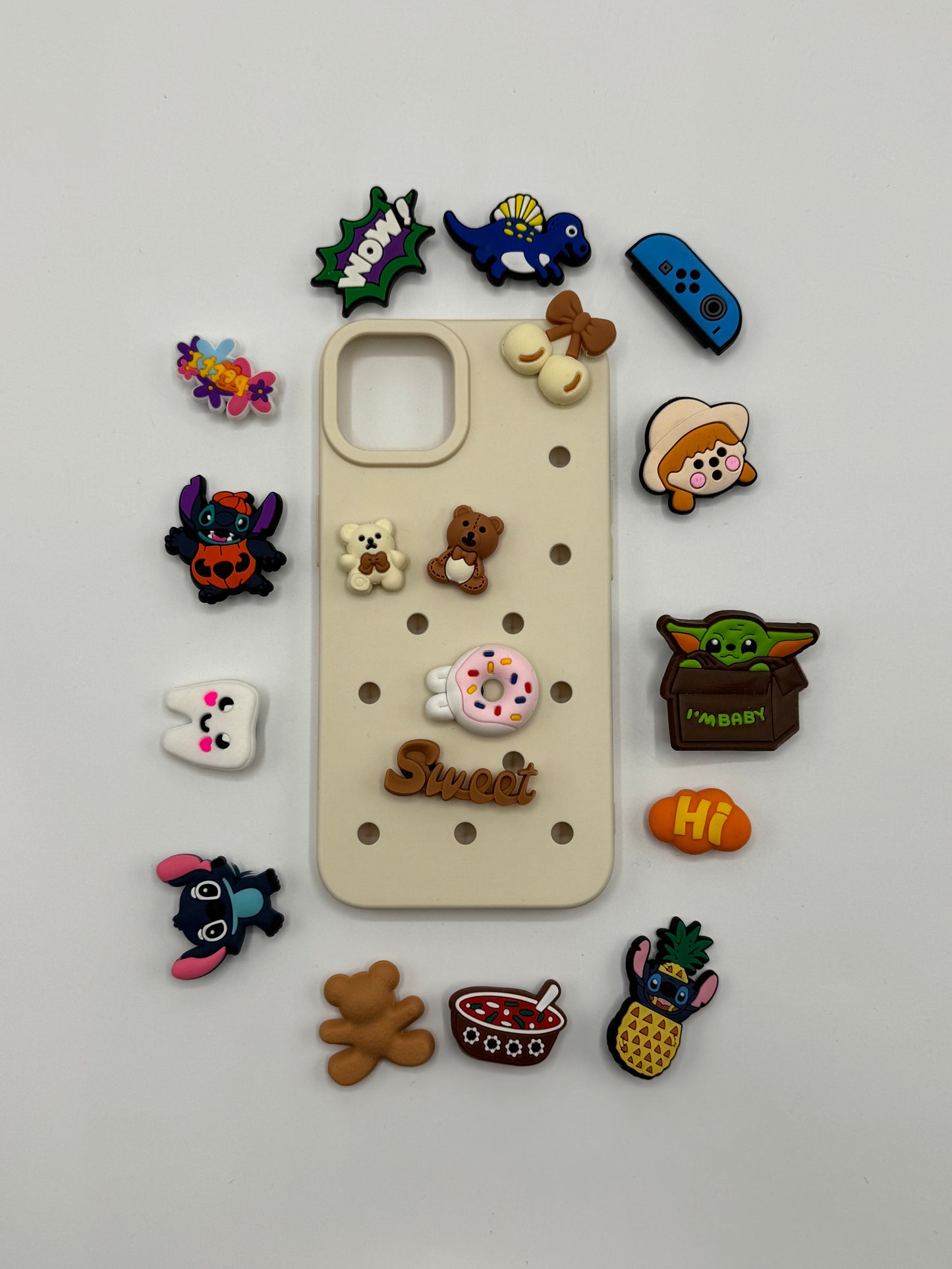 ANTICHOC CROCS IPHONE (PINS A VOTRE CHOIX)