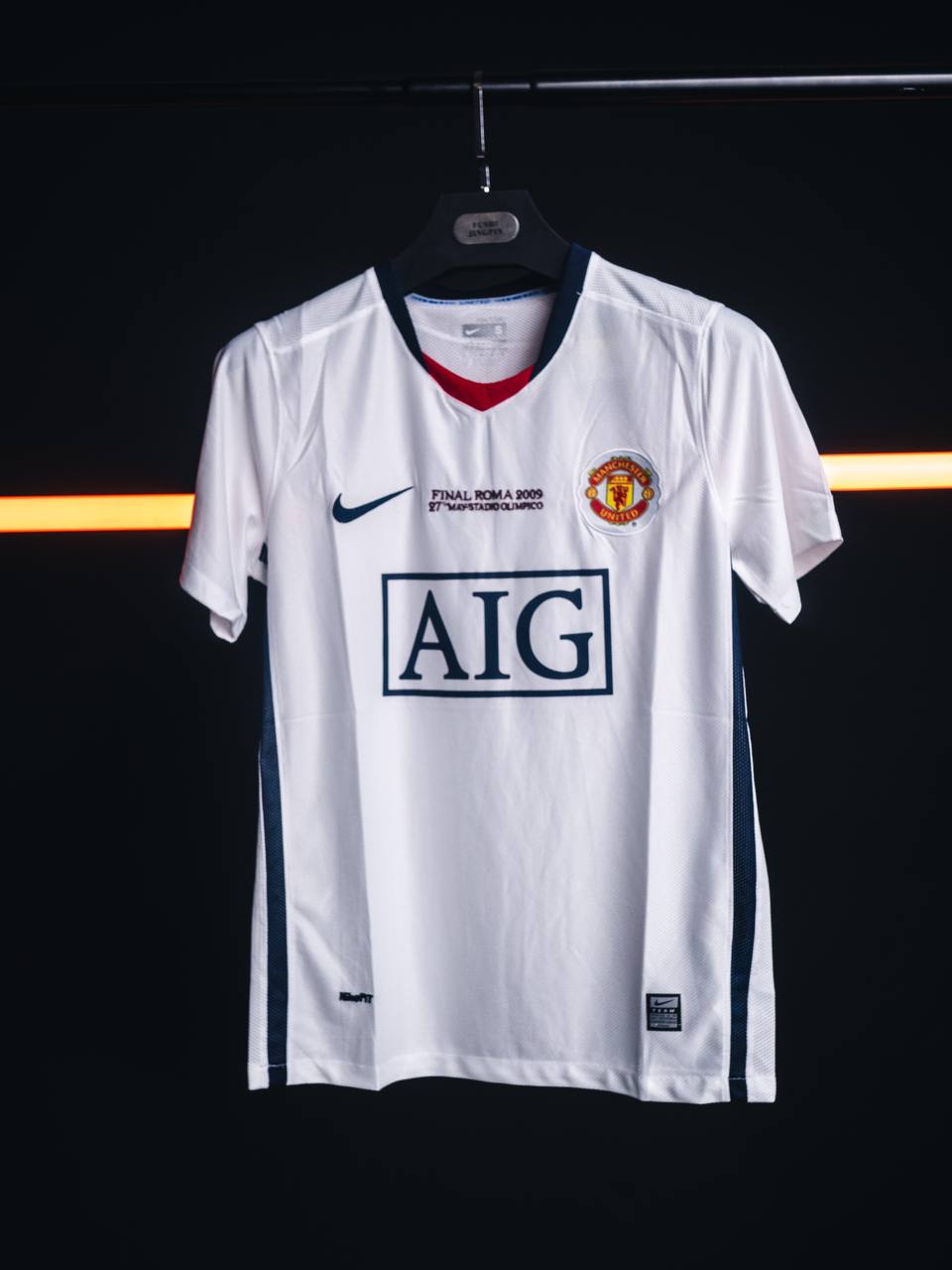 MAN UNITED AWAY VINTAGE KIT