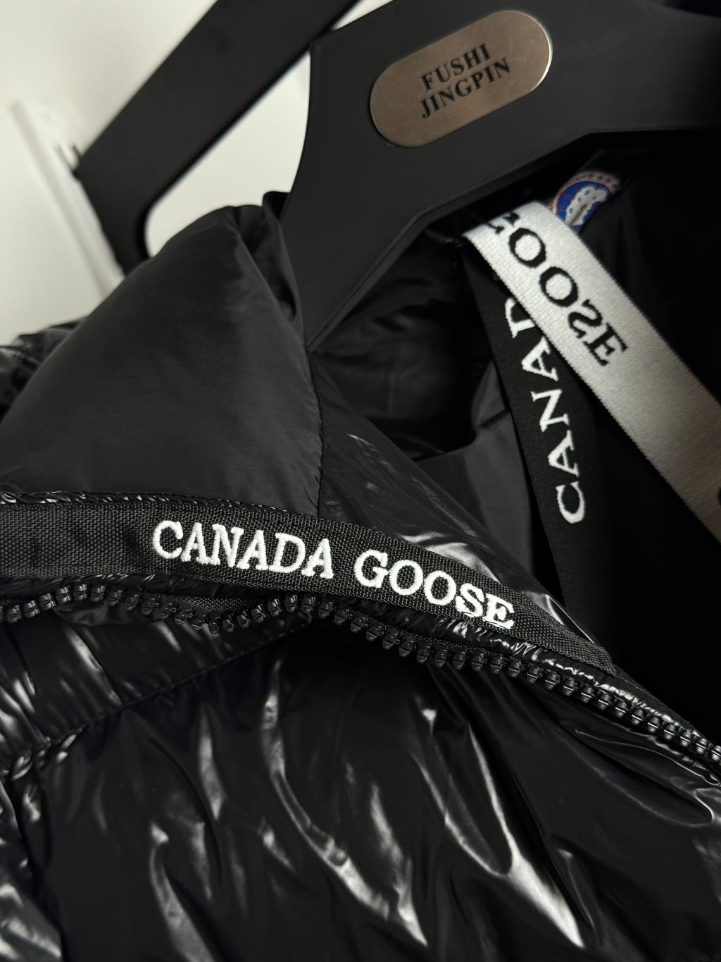 CANADA GOOSE CROFTON BLACK LABEL PUFFER JACKET (TRIPLE A QUALITY)