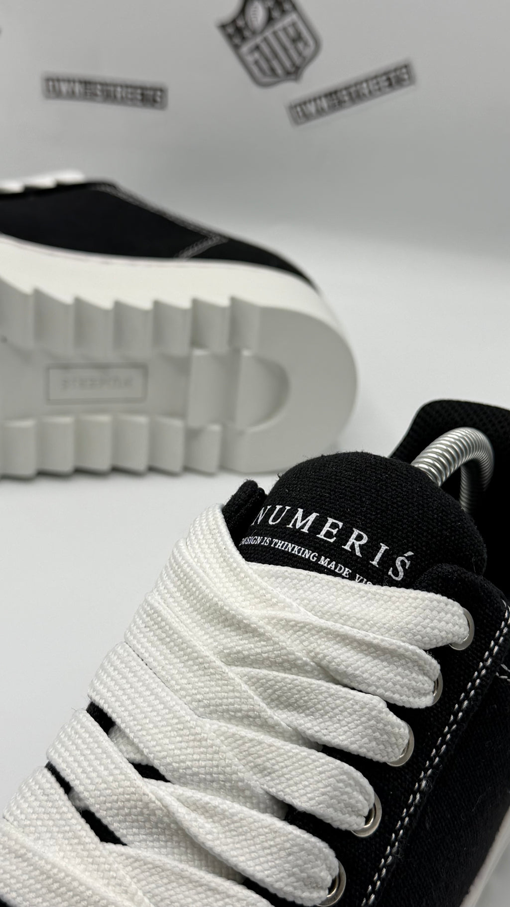 NUMERIS SNEAKERS BLACK WHITE