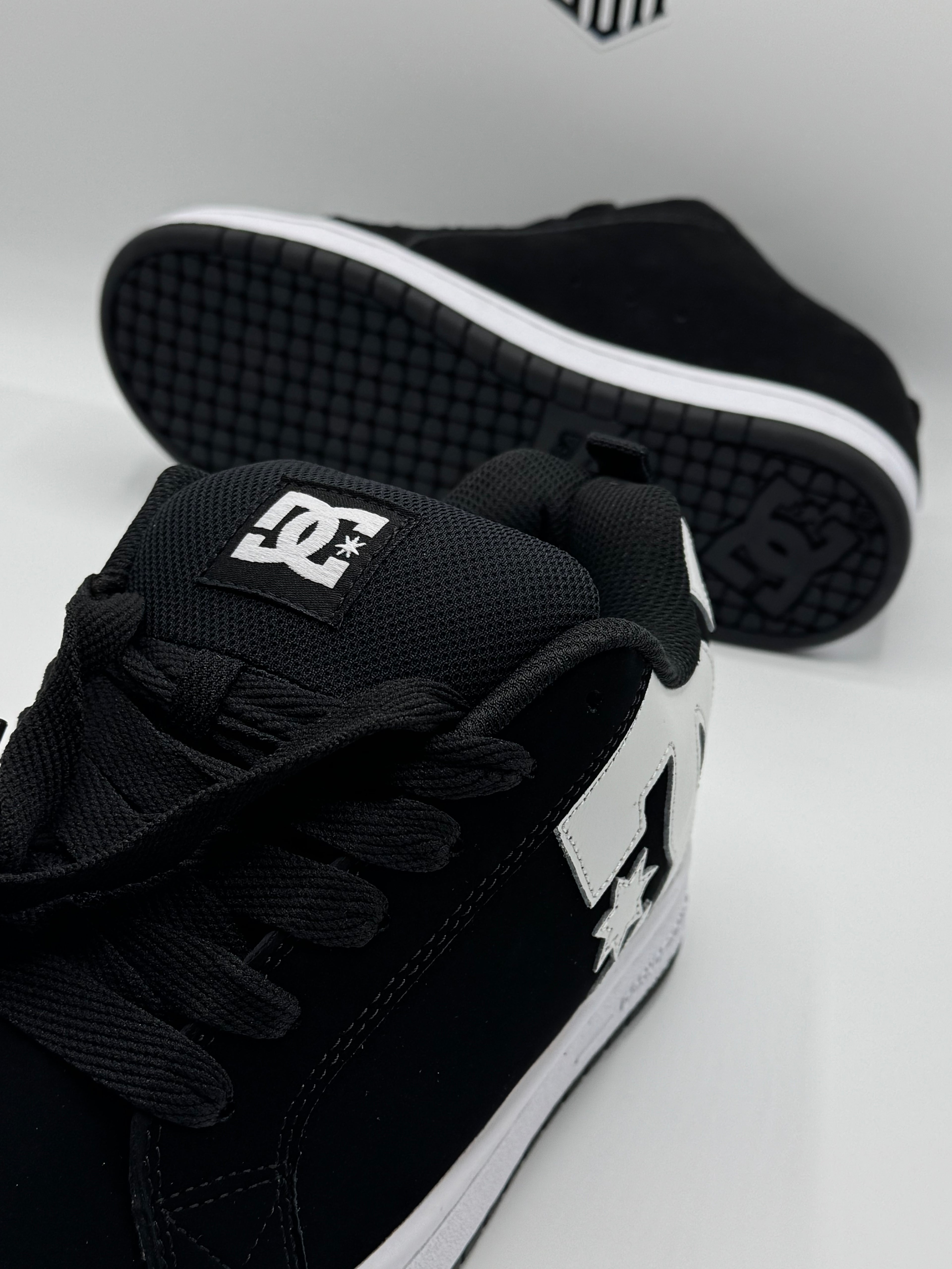 DC SHOES COURT GRAFFIK BLACK WHITE