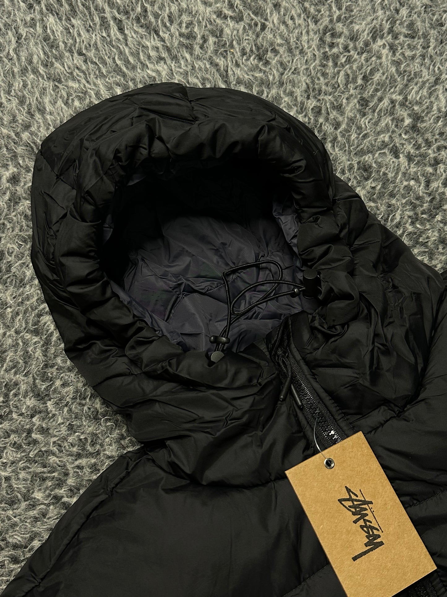 STUSSY PUFFER 800 BLACK JACKET