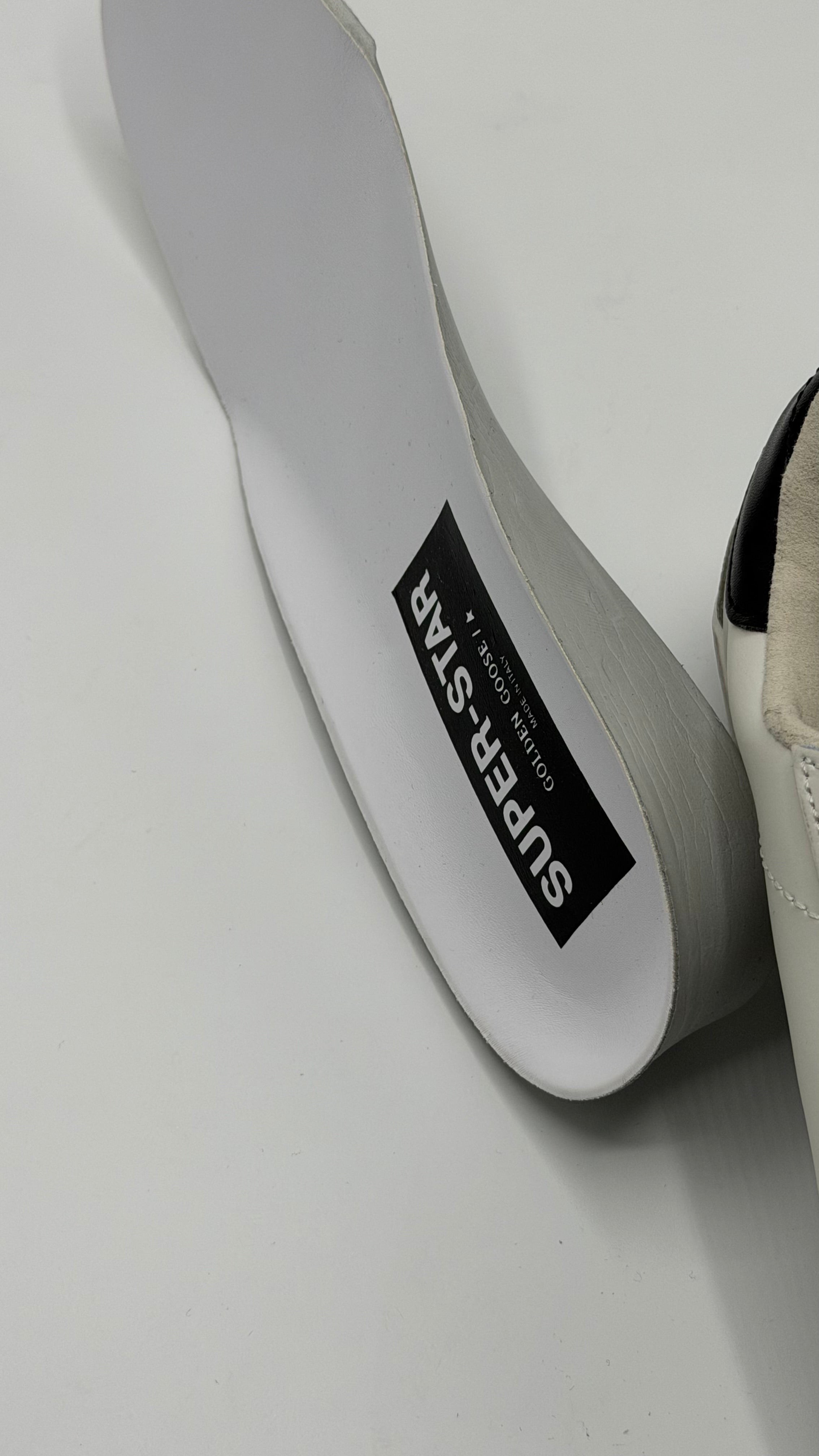 GOLDEN GOOSE SUPERSTAR LOW TOP SNEAKERS