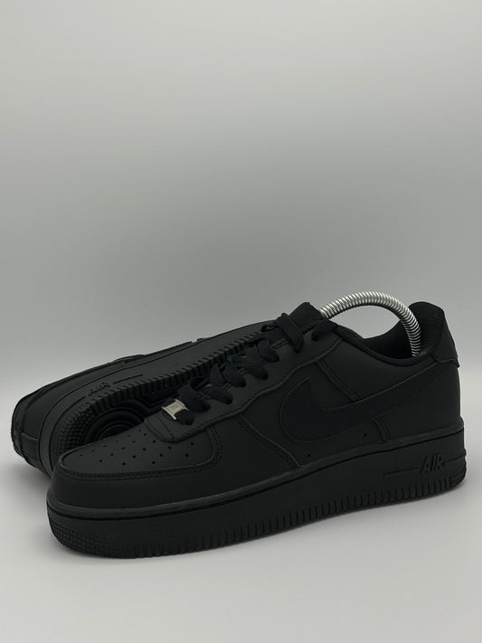 AIR FORCE 1 TRIPLE BLACK