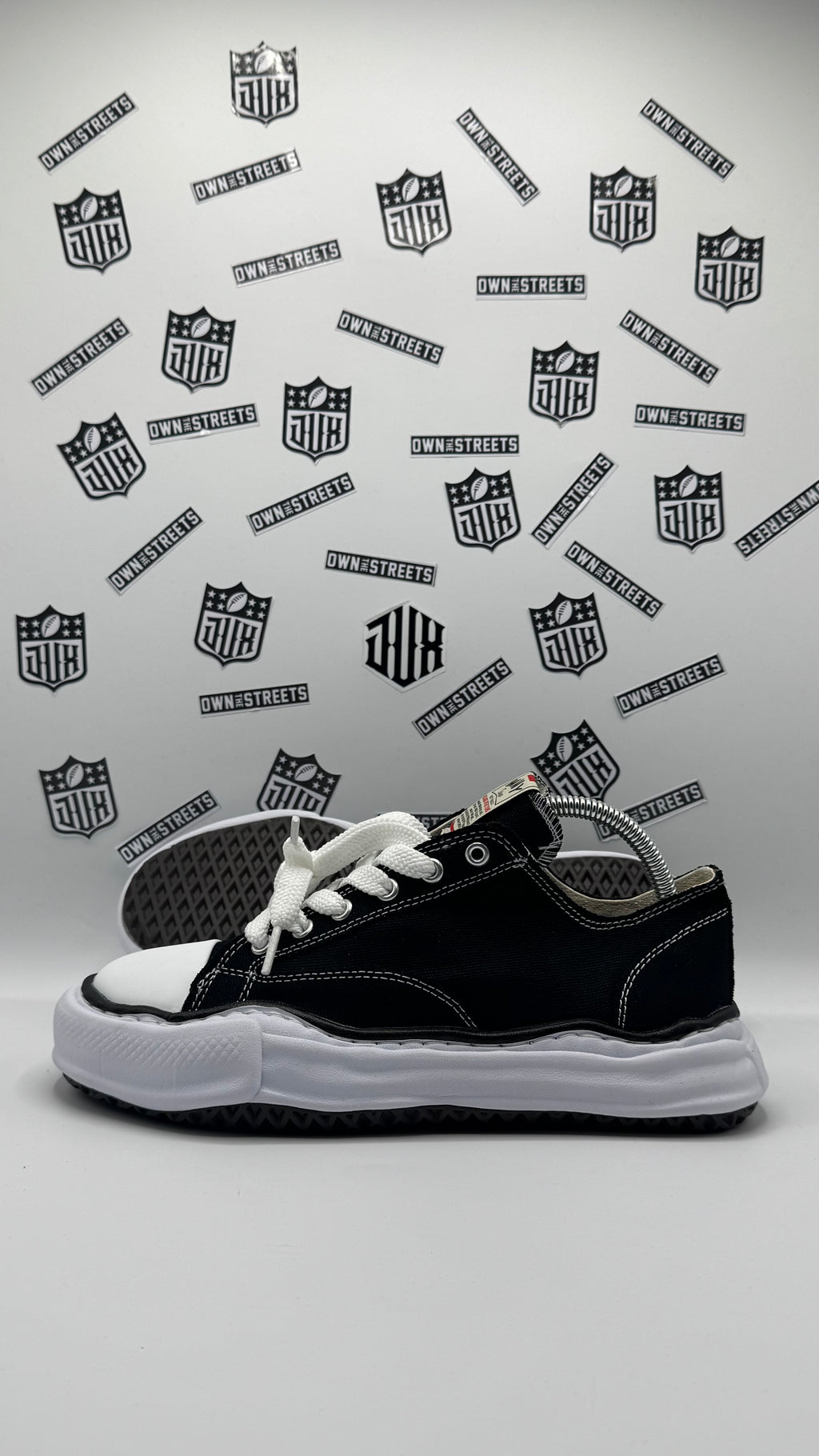 MMY PETERSON OG SOLE CANVAS