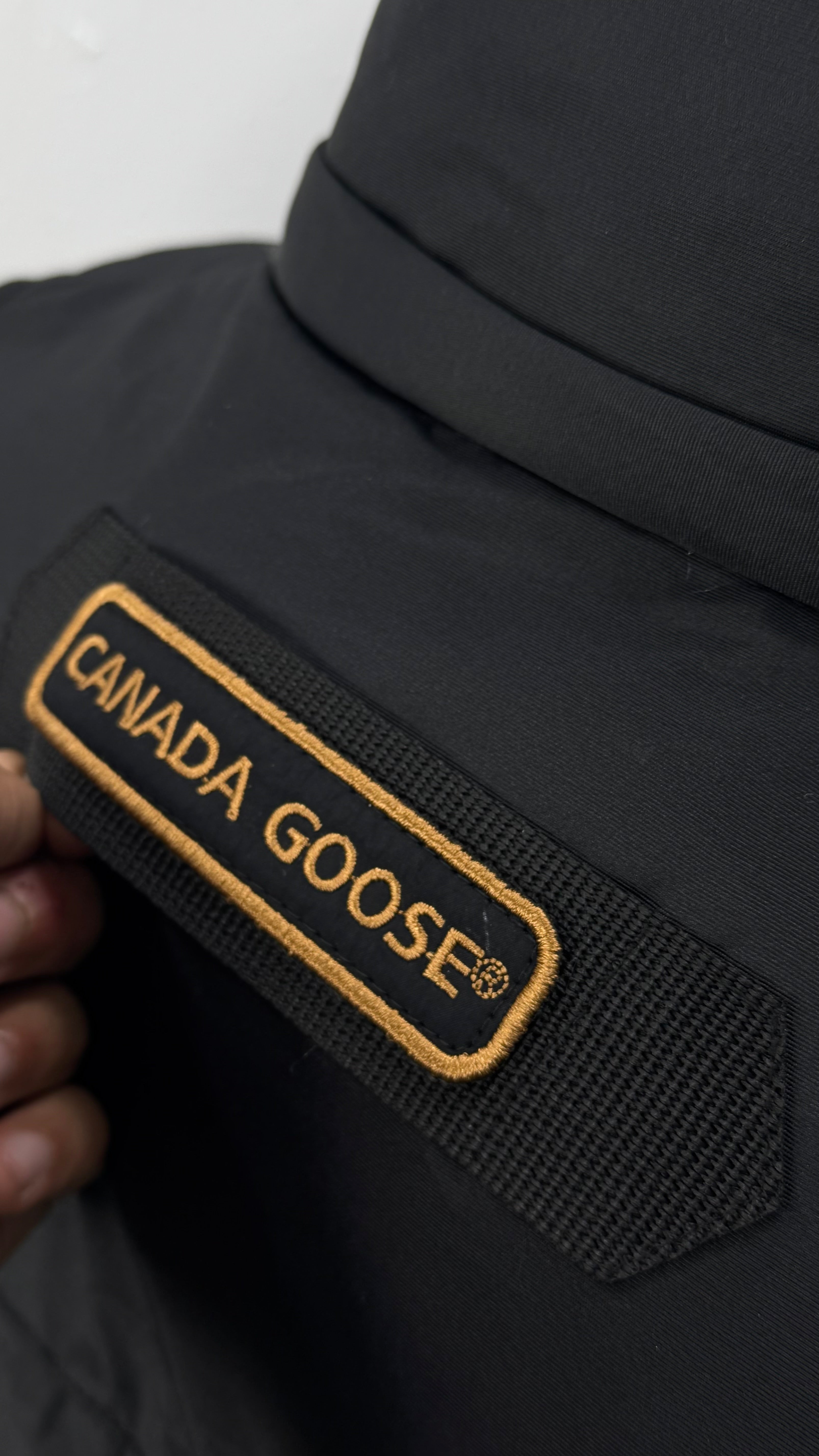 CANADA GOOSE WYNDHAM PARKA BLACK