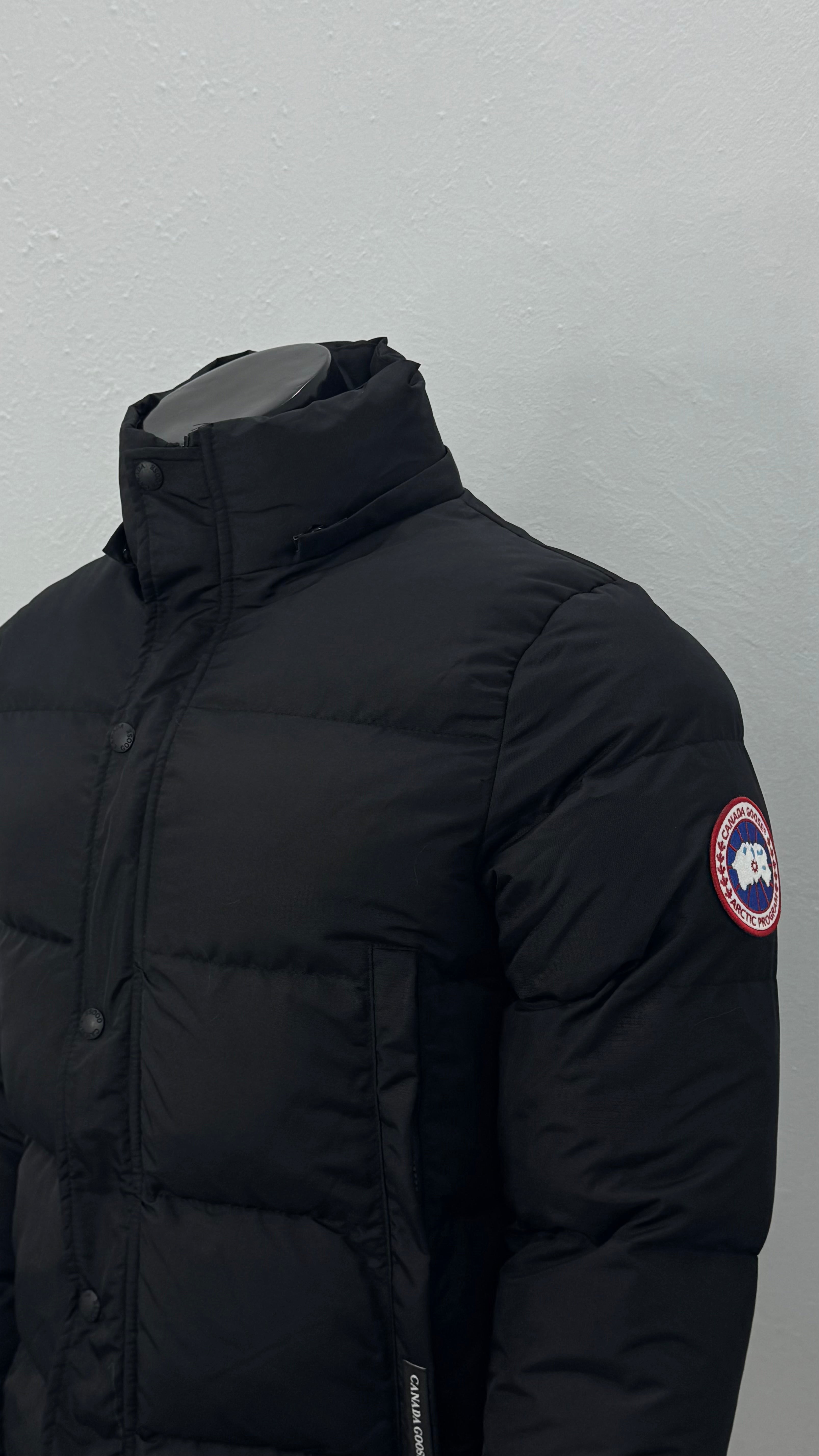CANADA GOOSE WYNDHAM PARKA BLACK