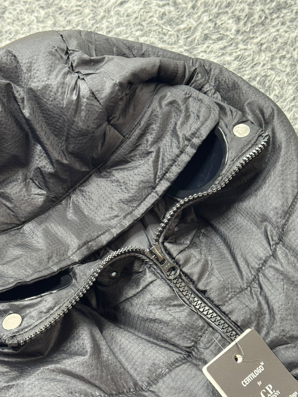 CP COMPANY x PALACE PUFFER BLACK JACKET