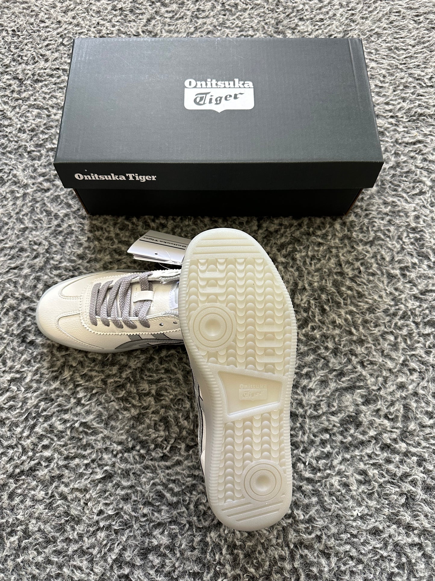 (ASICS) ONITSUKA TIGER TOKUTEN