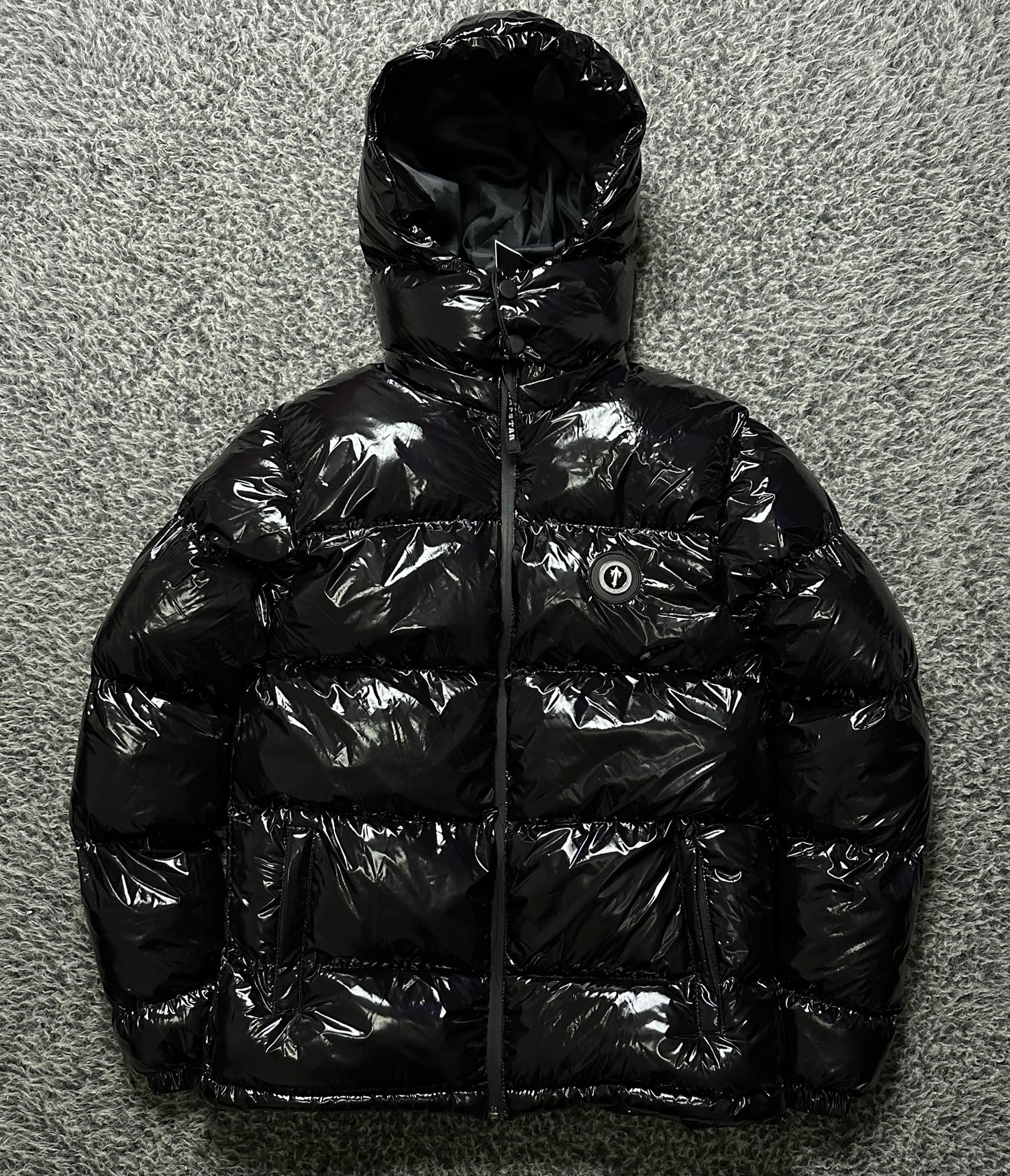 TRAPSTAR SHINY BLACK PUFFER JACKET