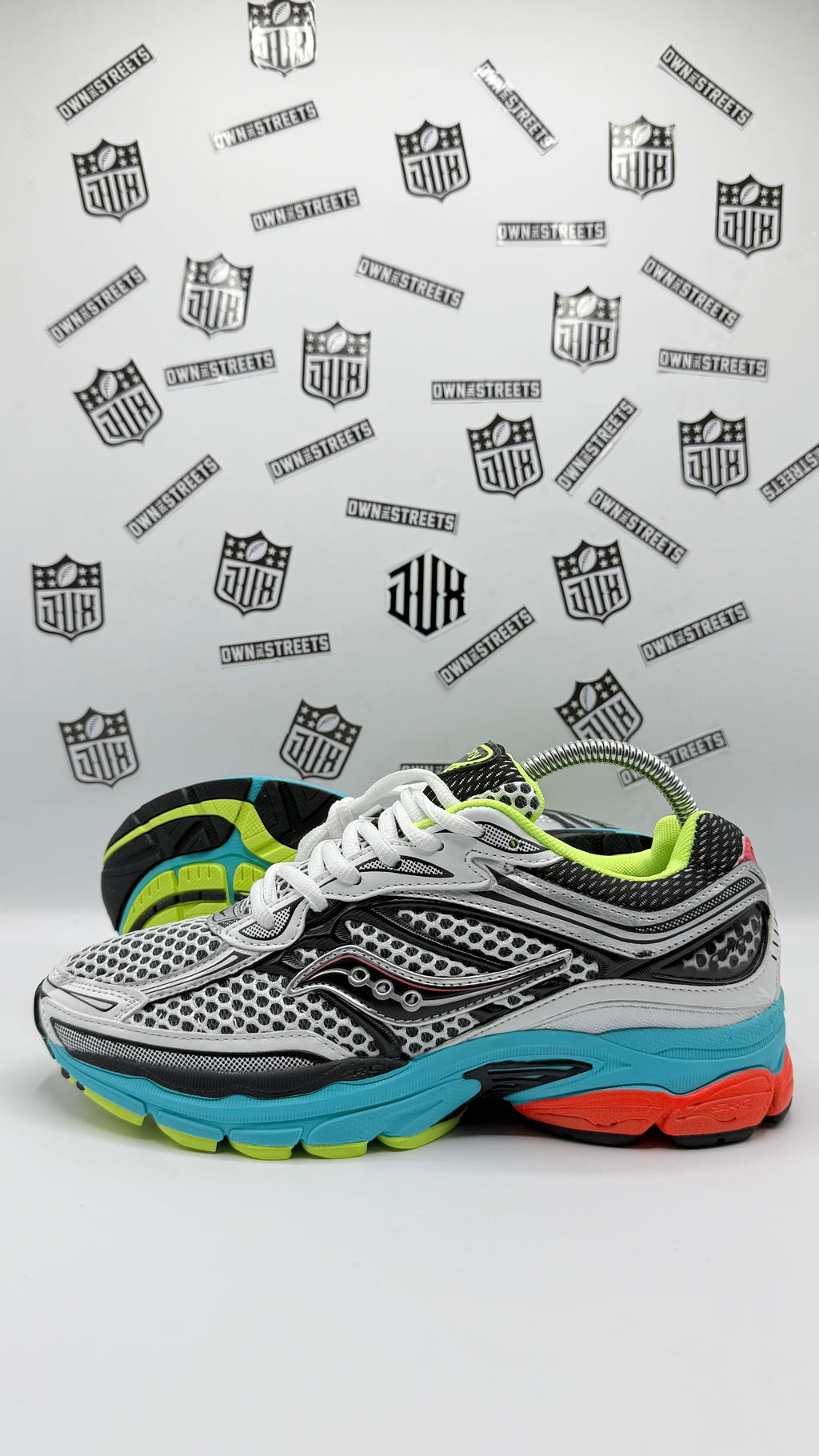 Saucony ProGrid Omni 9 Mutant