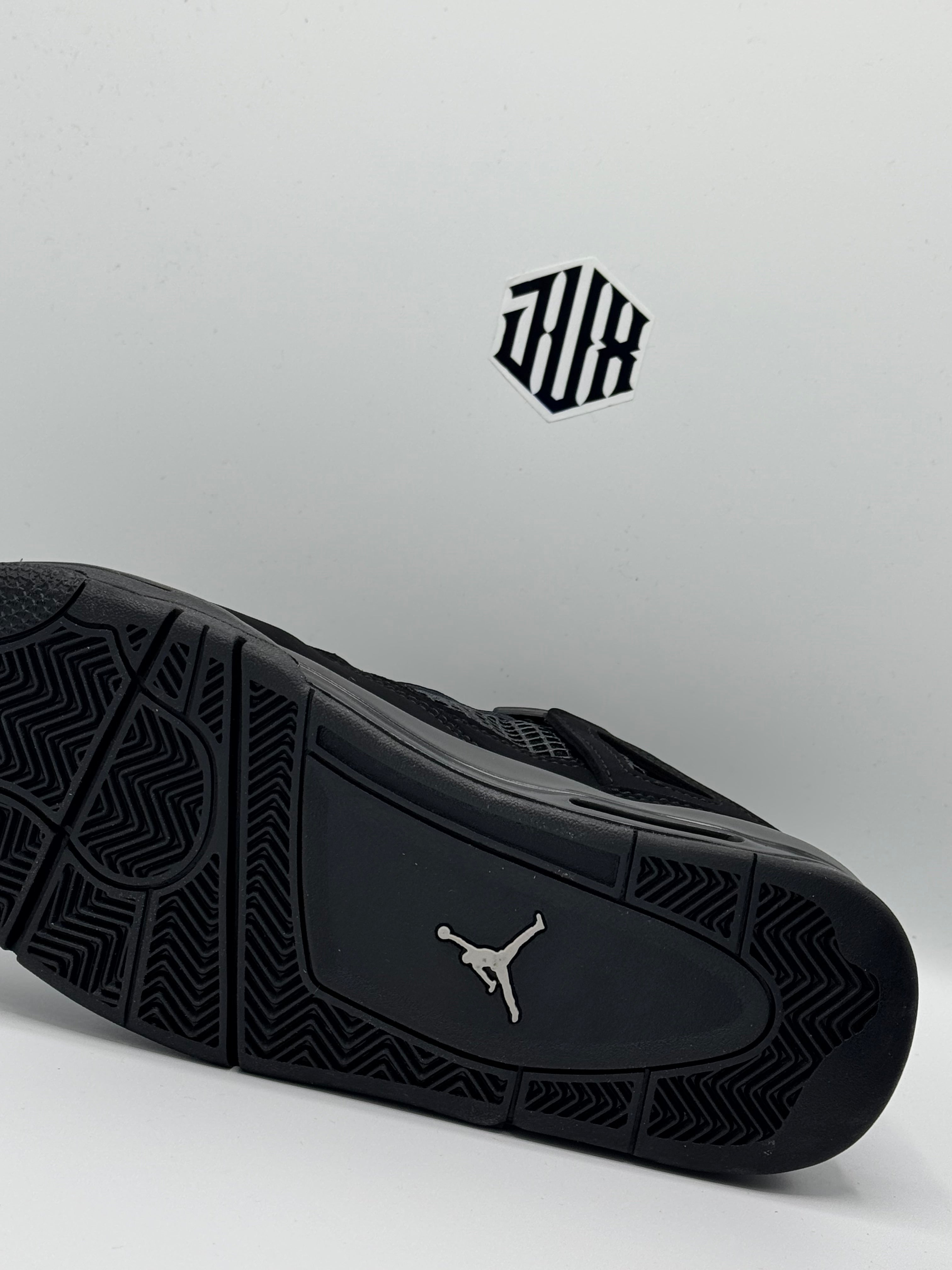 AIR JORDAN 4 BLACK CAT