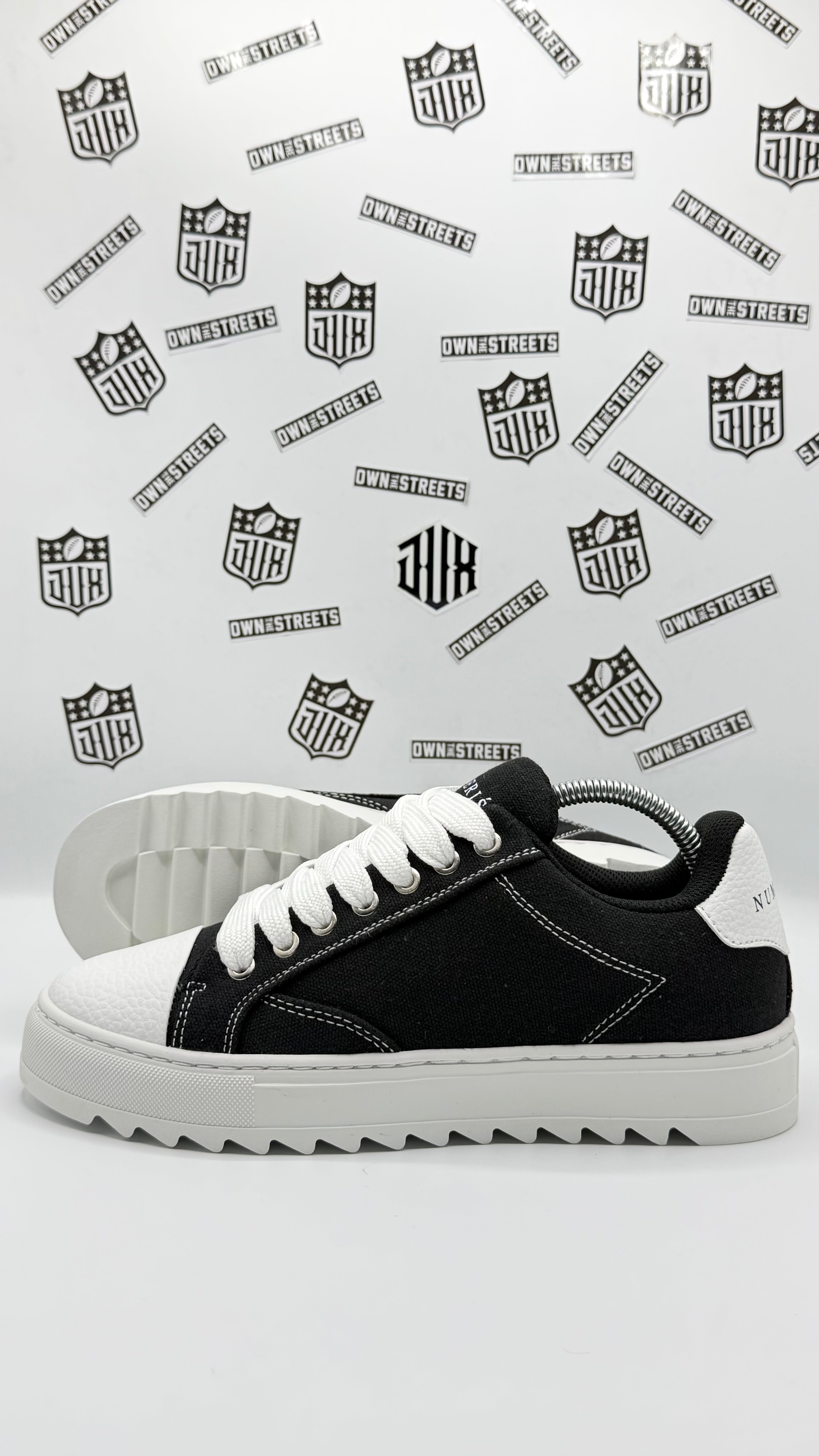 NUMERIS SNEAKERS BLACK WHITE