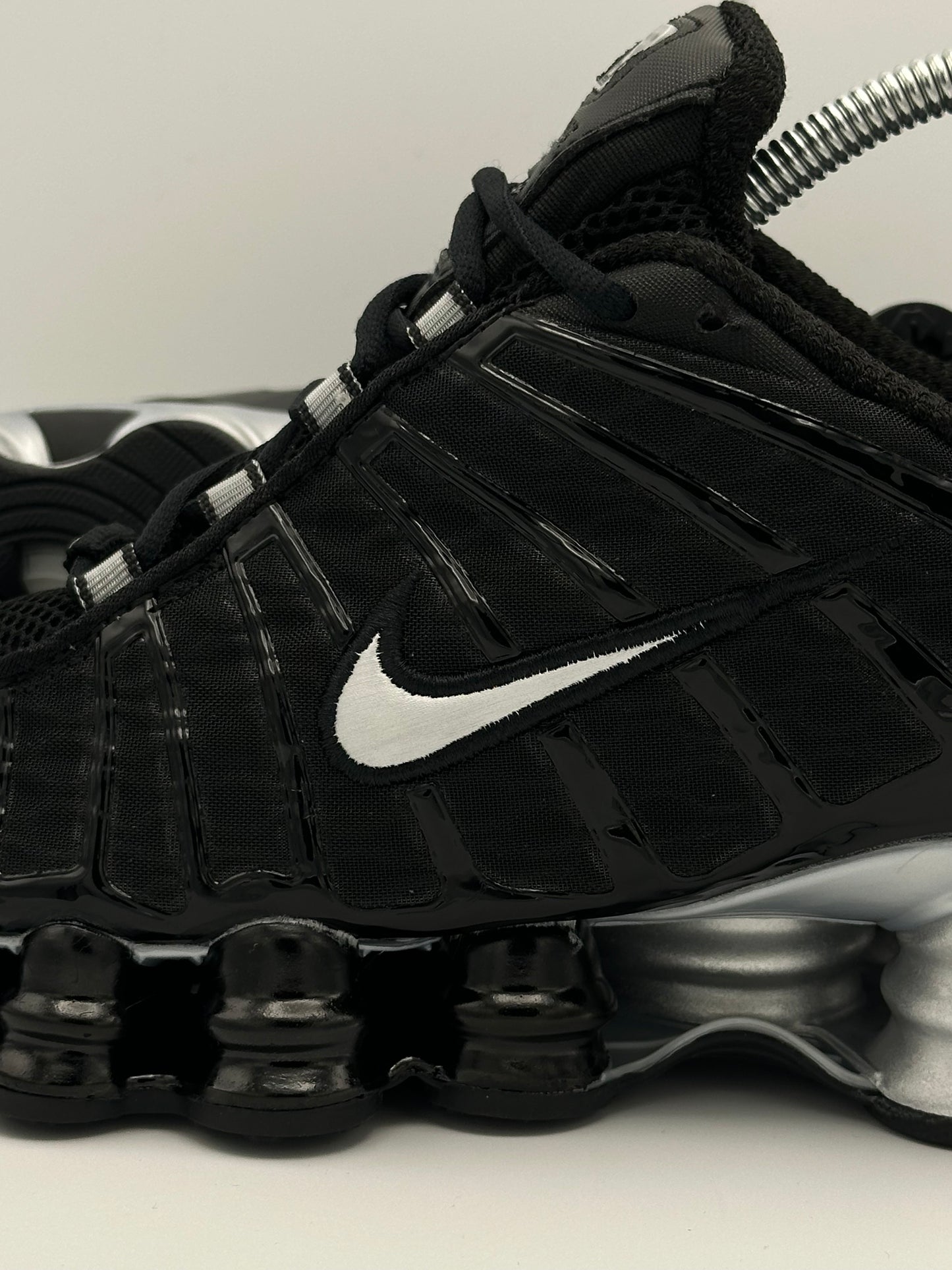 NIKE SHOX TL BLACK SILVER