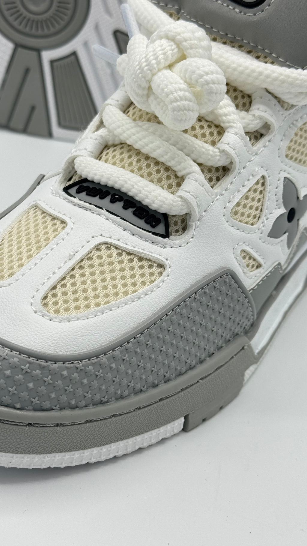 LV SKATE GREY WHITE (VERY VERY HIGH QUALITY)