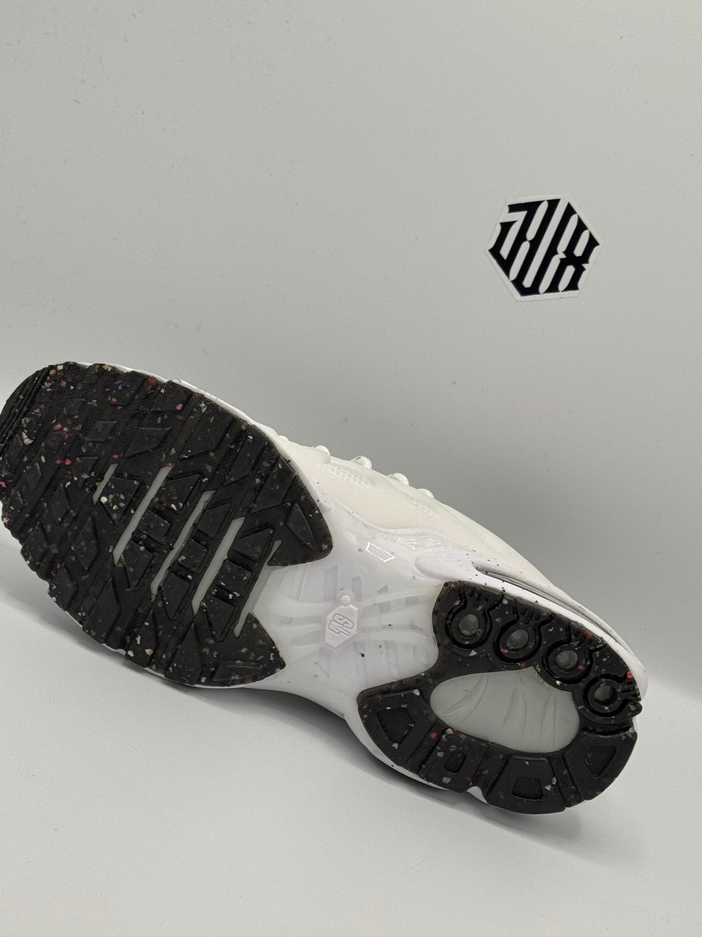 TERRASCAPE WHITE (TS)