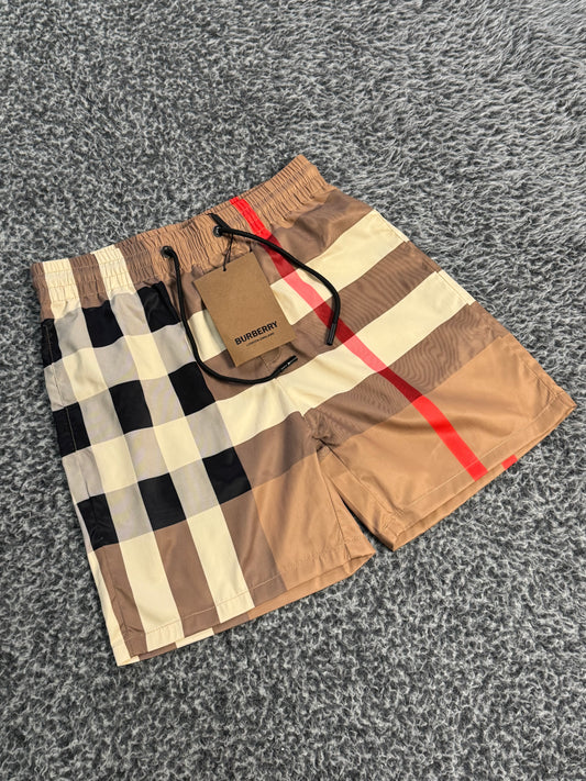SHORT BURBERRY (TRIPLE A QUALITY) (PHOTO RÈELE)