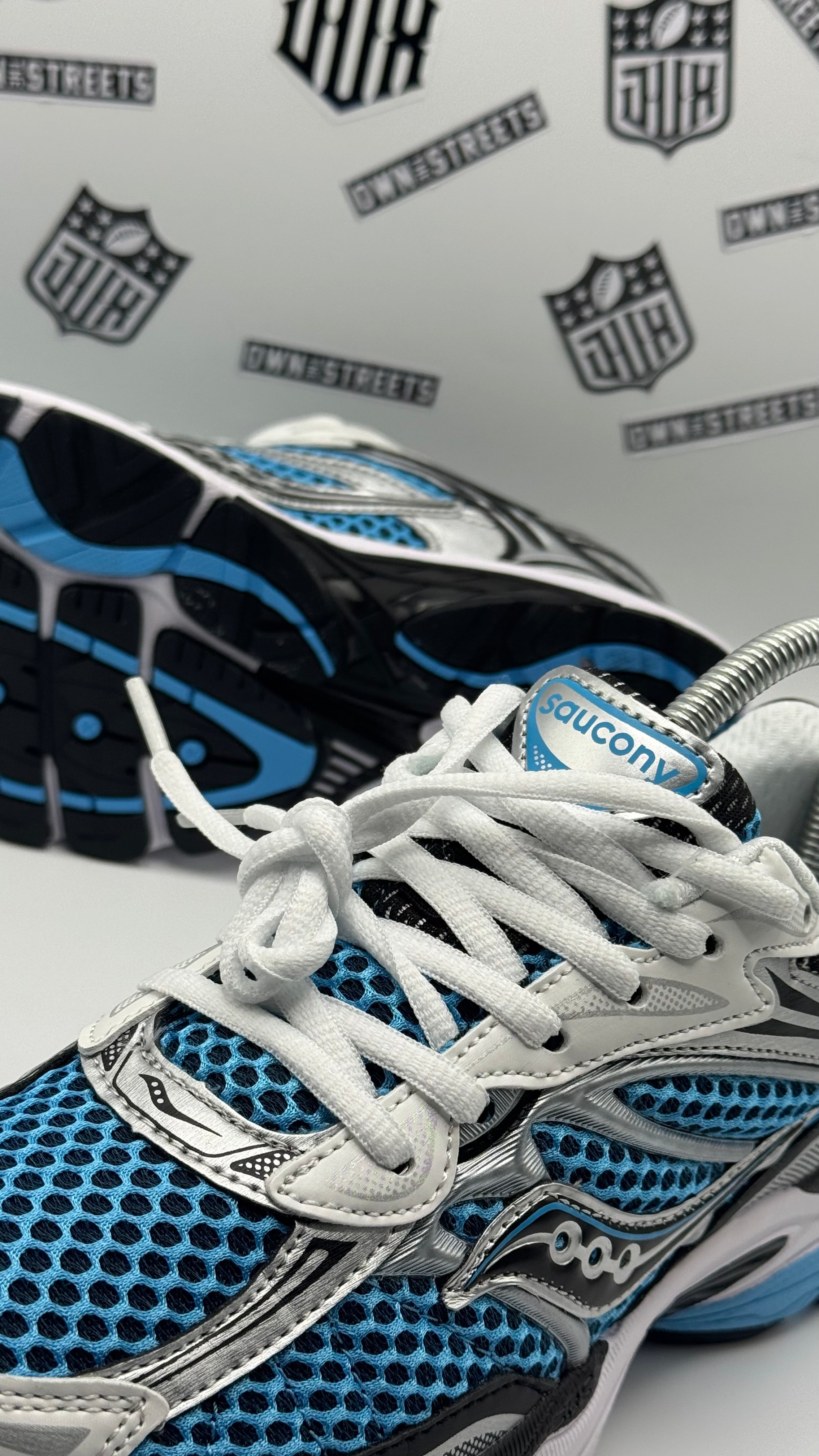 SAUCONY ProGrid Omni 9 ROYAL BLUE