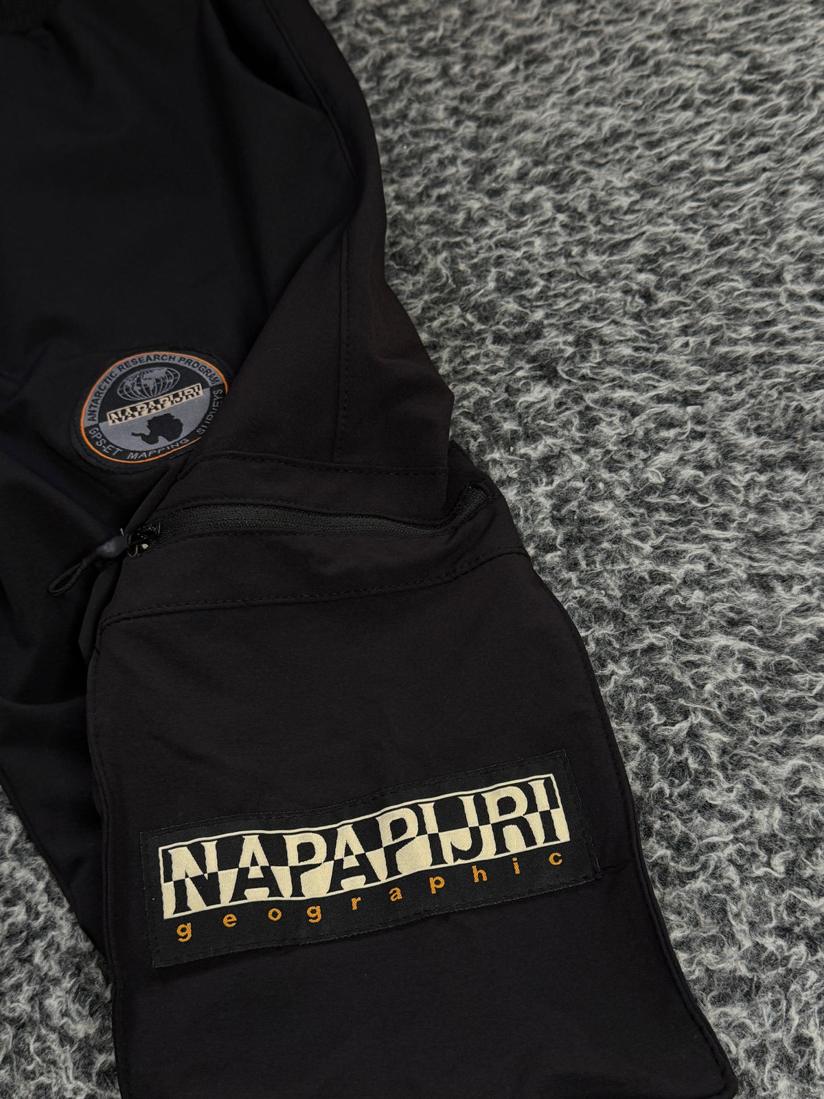 NAPAPIJRI TRACKSUIT (ENSEMBLE)
