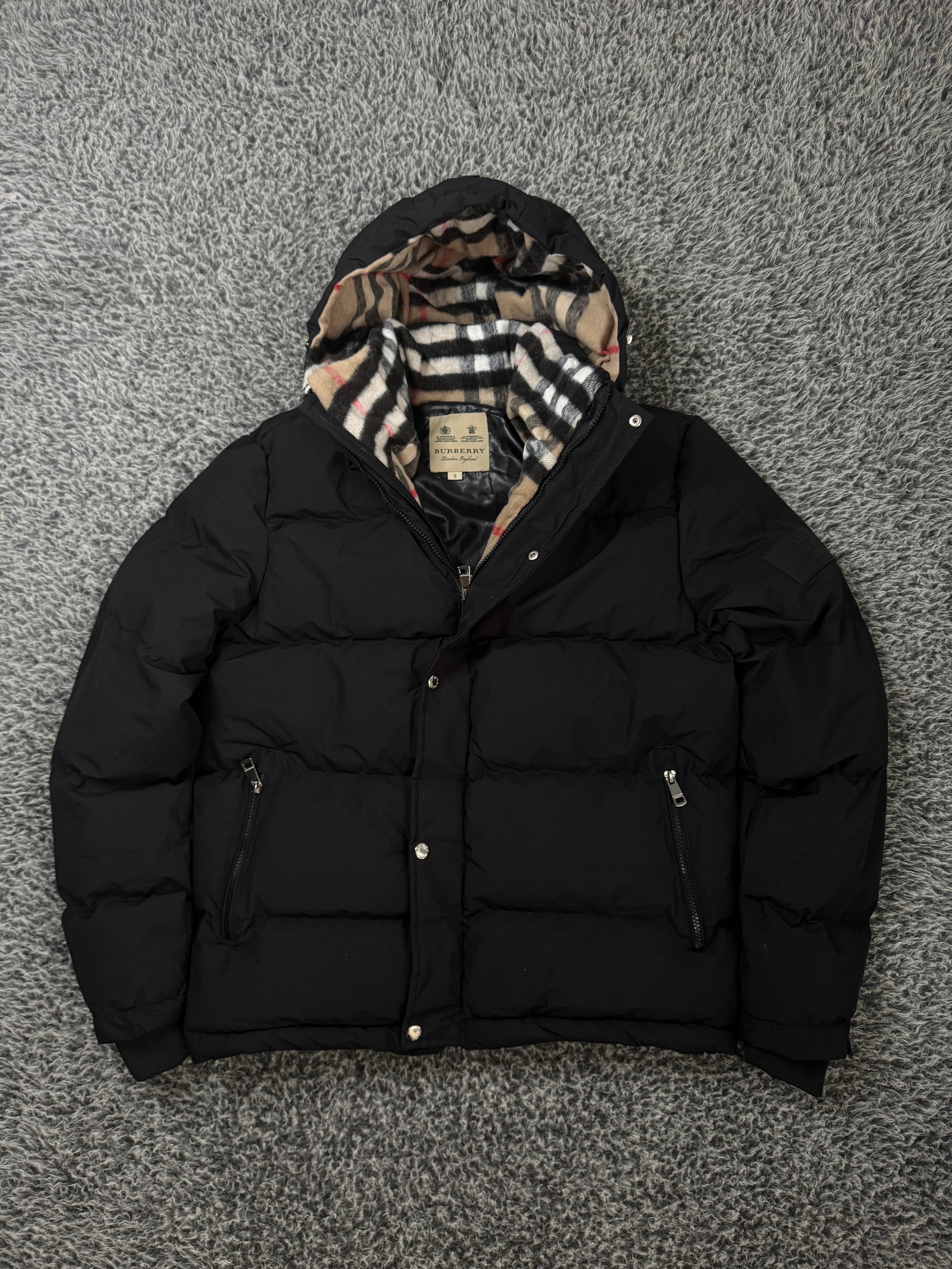 BURBERRY OG PUFFER JACKET (TRIPLE A QUALITY)