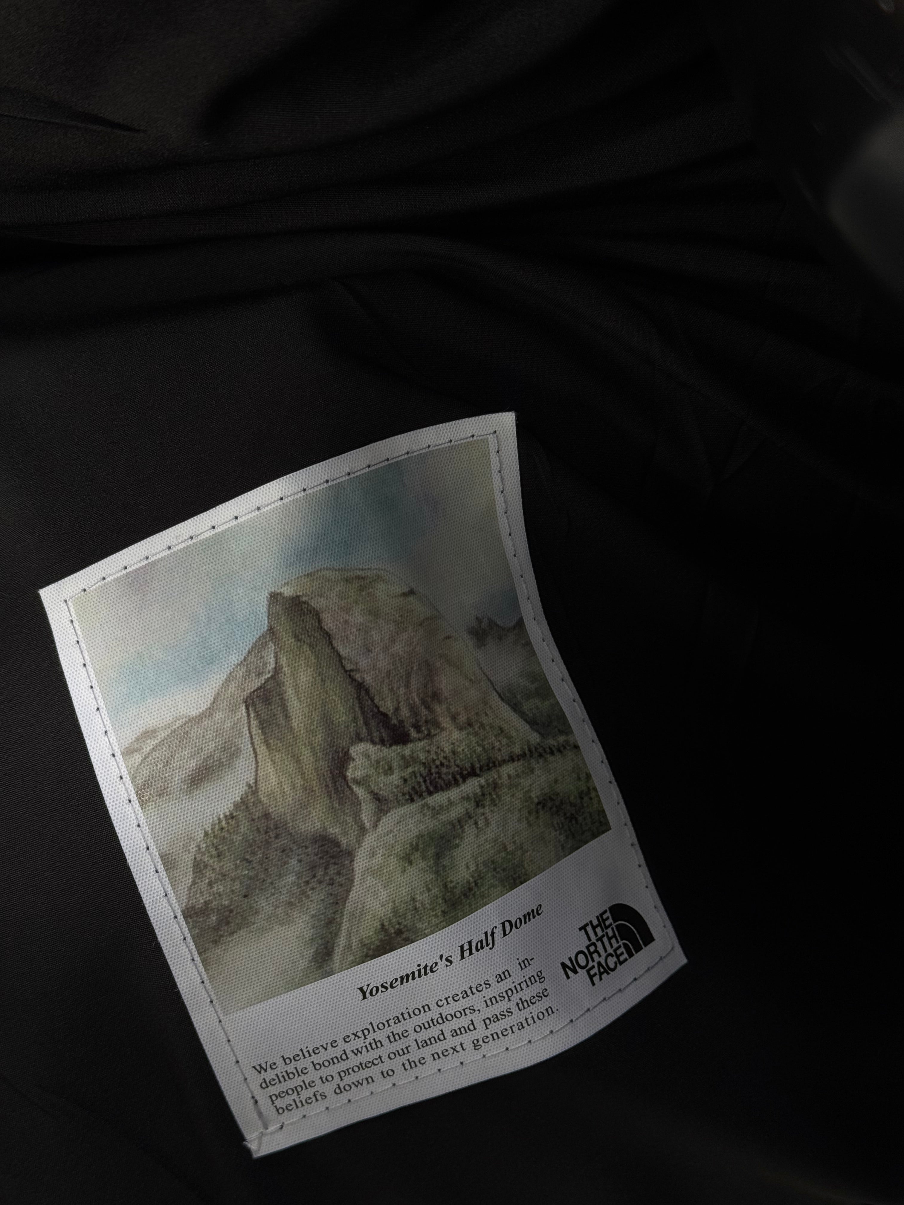 THE NORTH FACE  DryVent  jacket BLACK