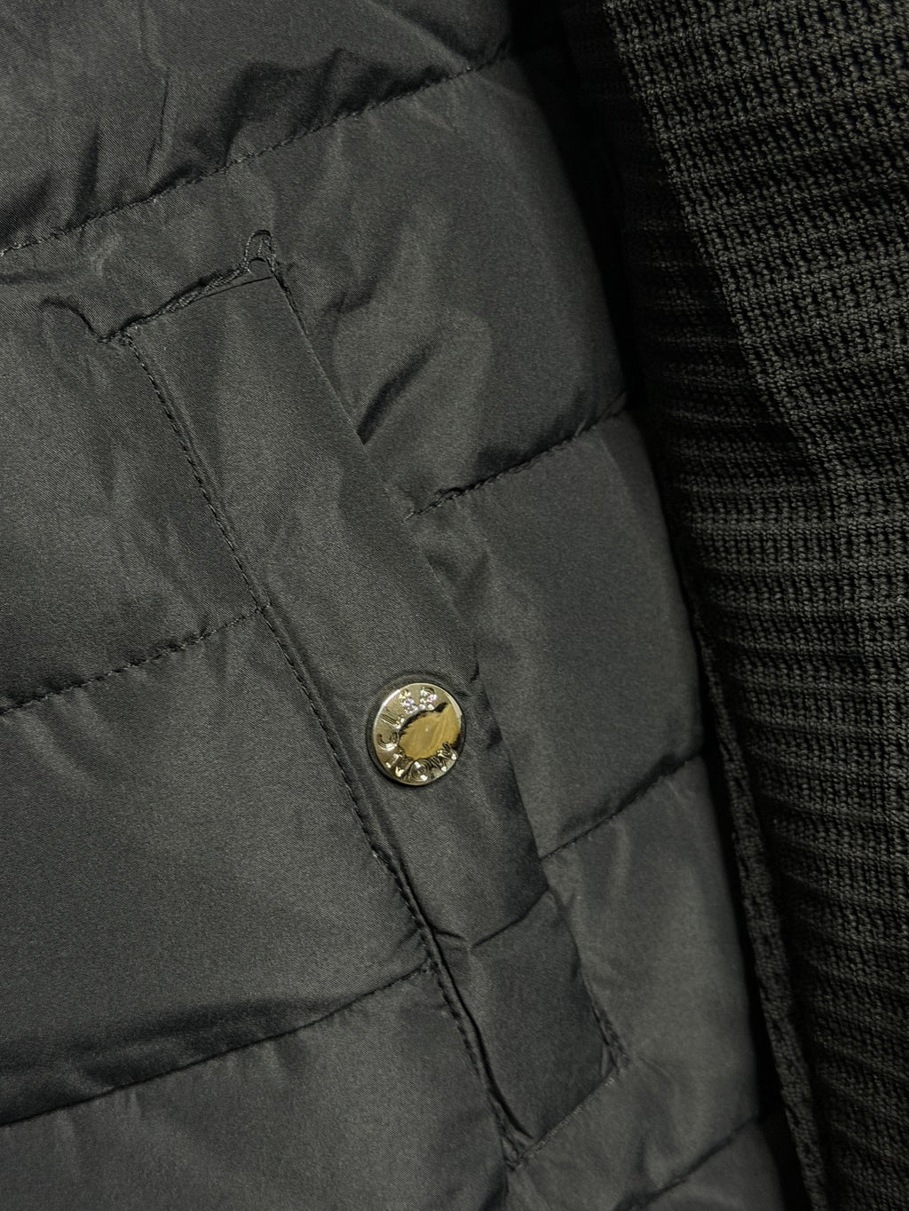 MONCLER CARDIGAN BLACK