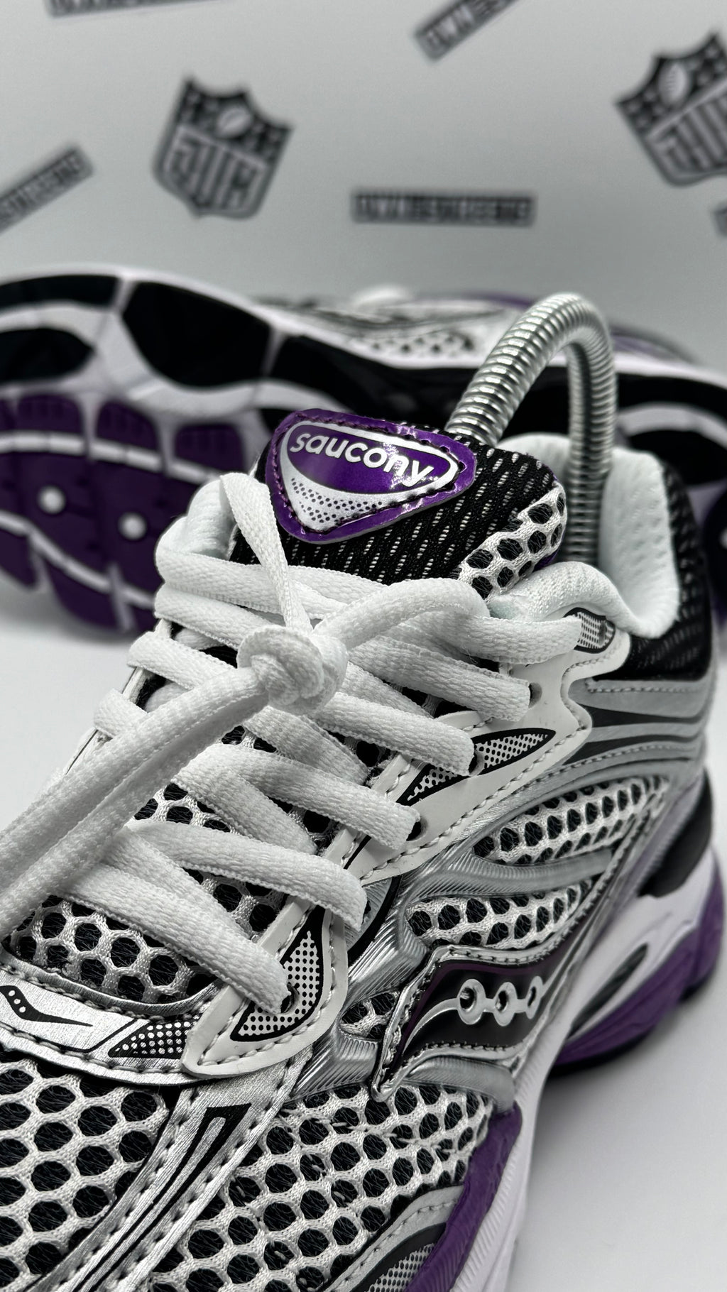 SAUCONY ProGrid Omni 9 PURPLE SILVER