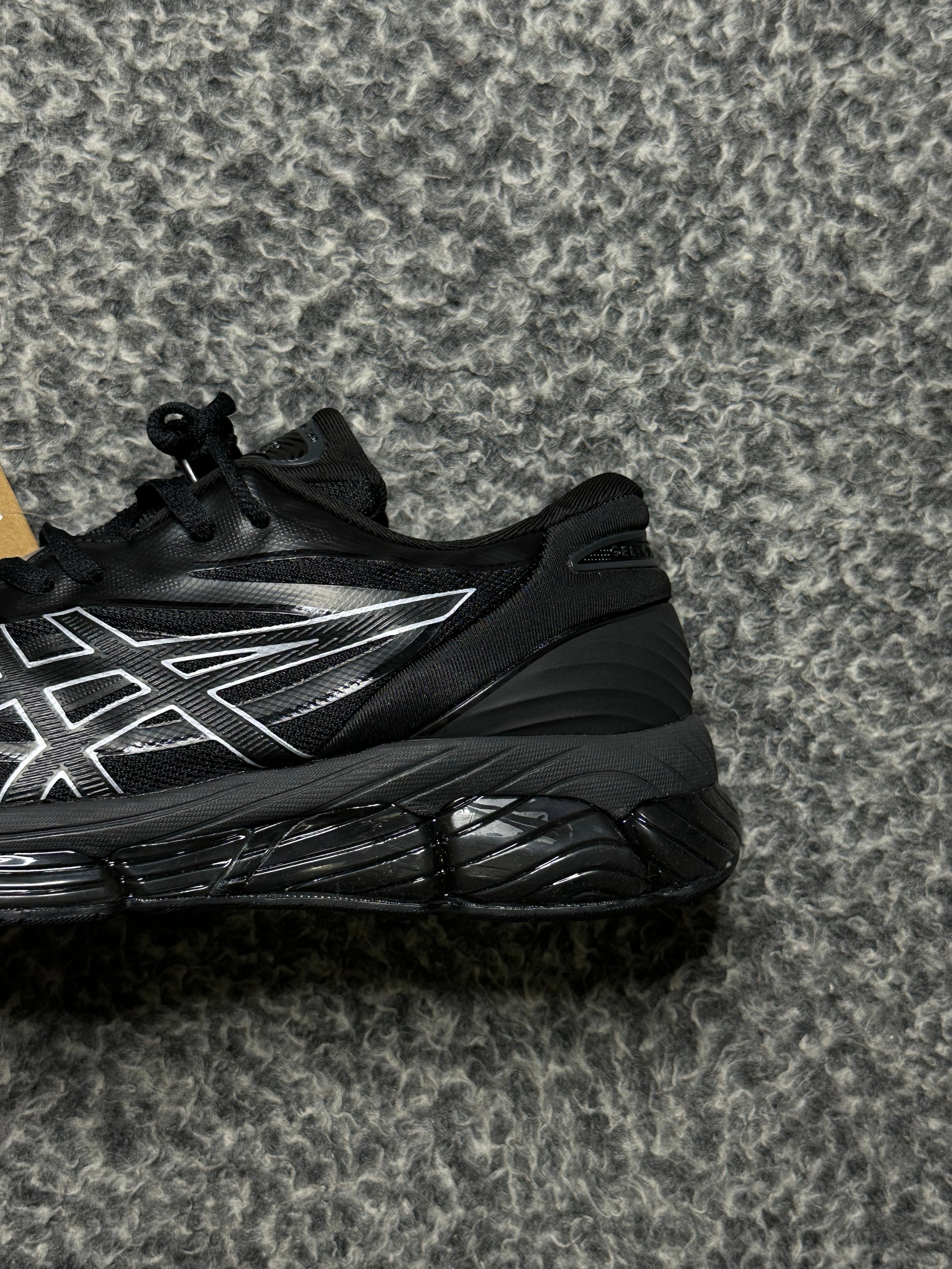 ASICS GEL QUANTUM 360 BLACK
