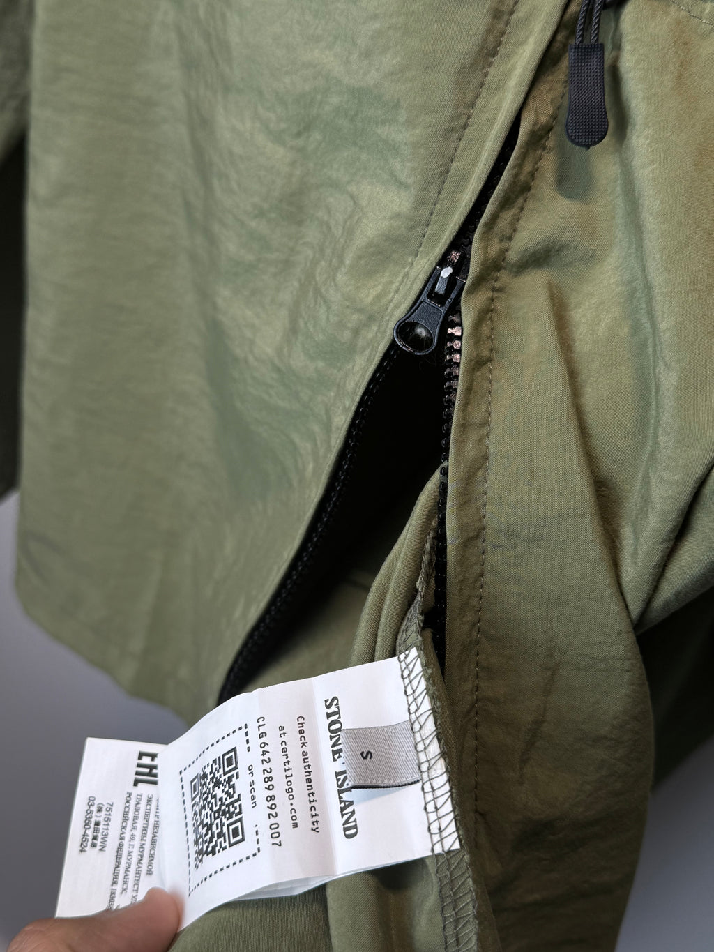 STONE ISLAND LIGHT TRACKSUIT OLIVE (TRIPLE A QUALITY)