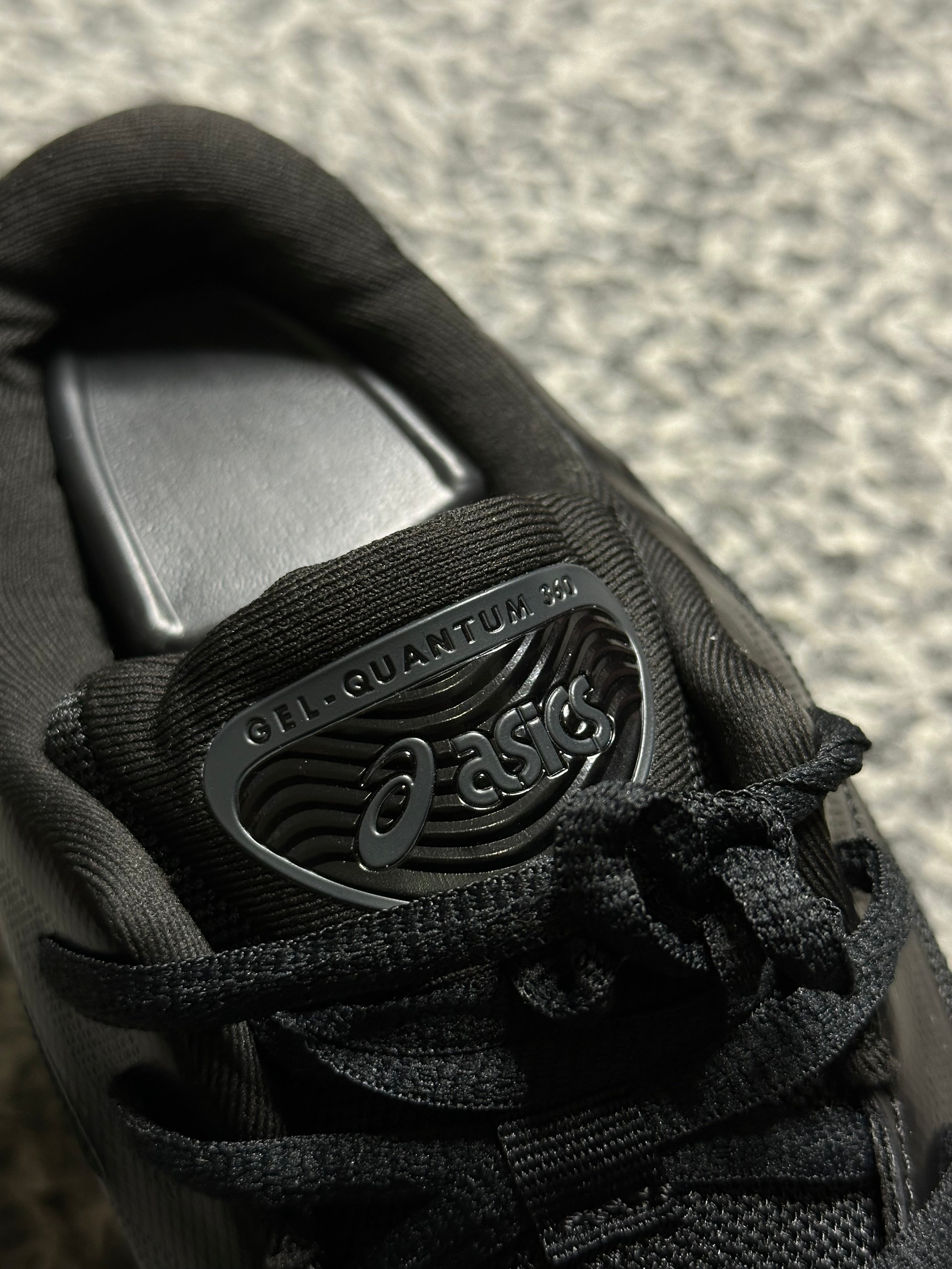 ASICS GEL QUANTUM 360 BLACK