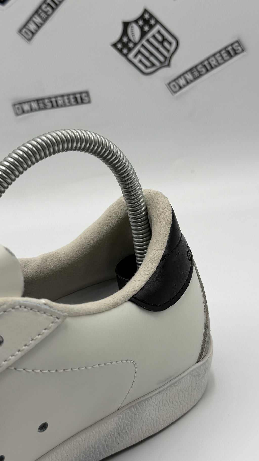 GOLDEN GOOSE SUPERSTAR LOW TOP SNEAKERS