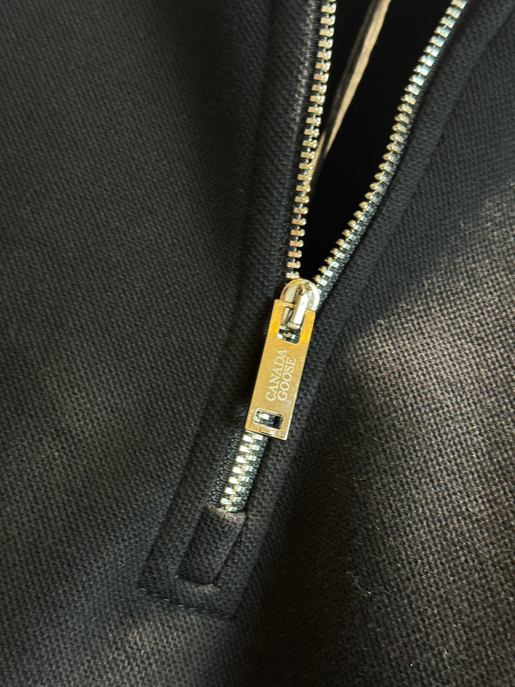 CANADA GOOSE 1/4 ZIP SWEATER BLACK (NFC CODE) HQ
