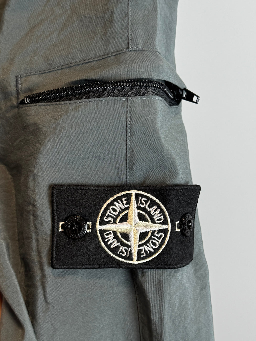 STONE ISLAND LIGHT TRACKSUIT GREY (TRIPLE A QUALITY)