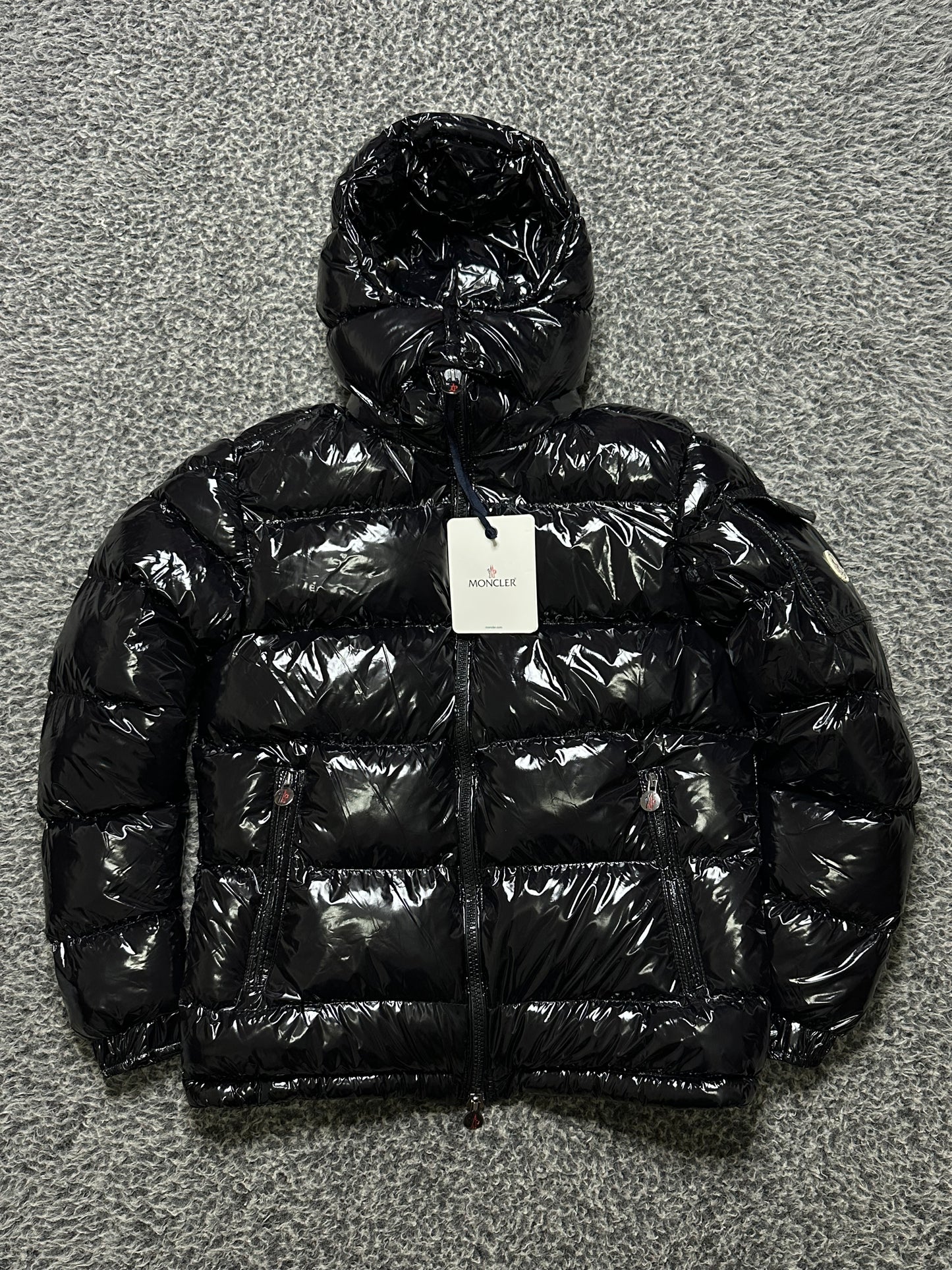 MONCLER ( REPLIQUA ) PUFFER BLACK ( CODE NFC ACTIF )