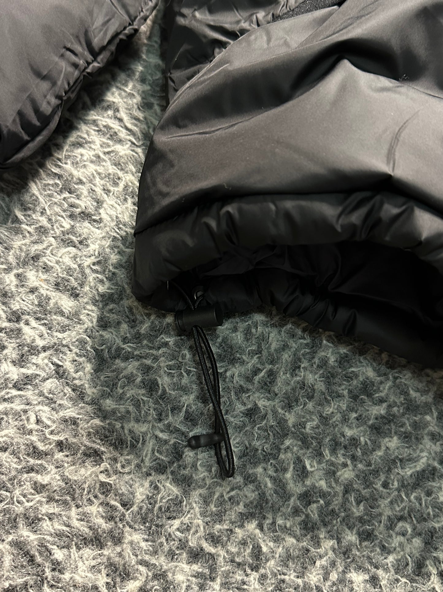 STUSSY PUFFER 800 BLACK JACKET