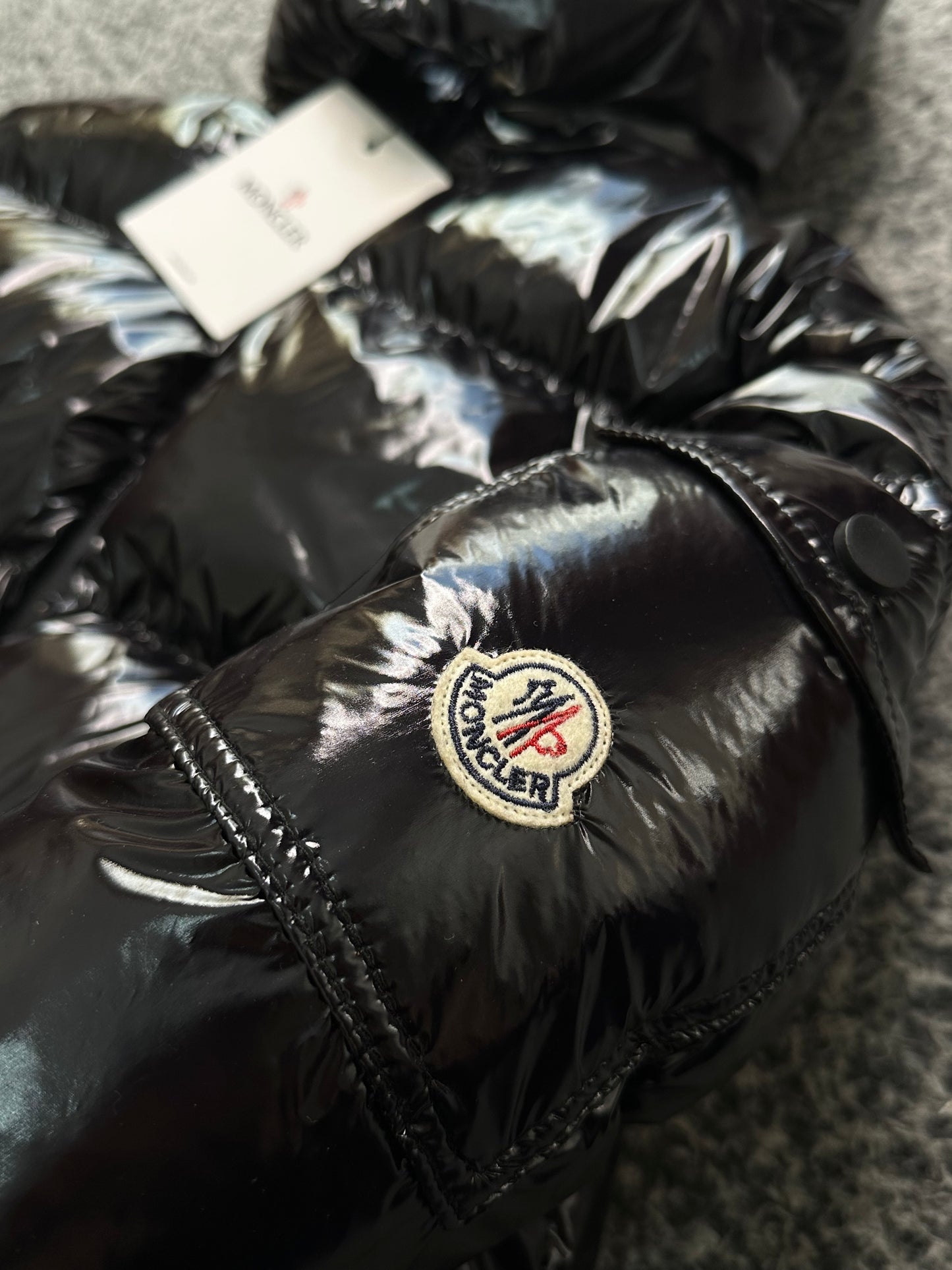 MONCLER BLACK PUFFER JACKET