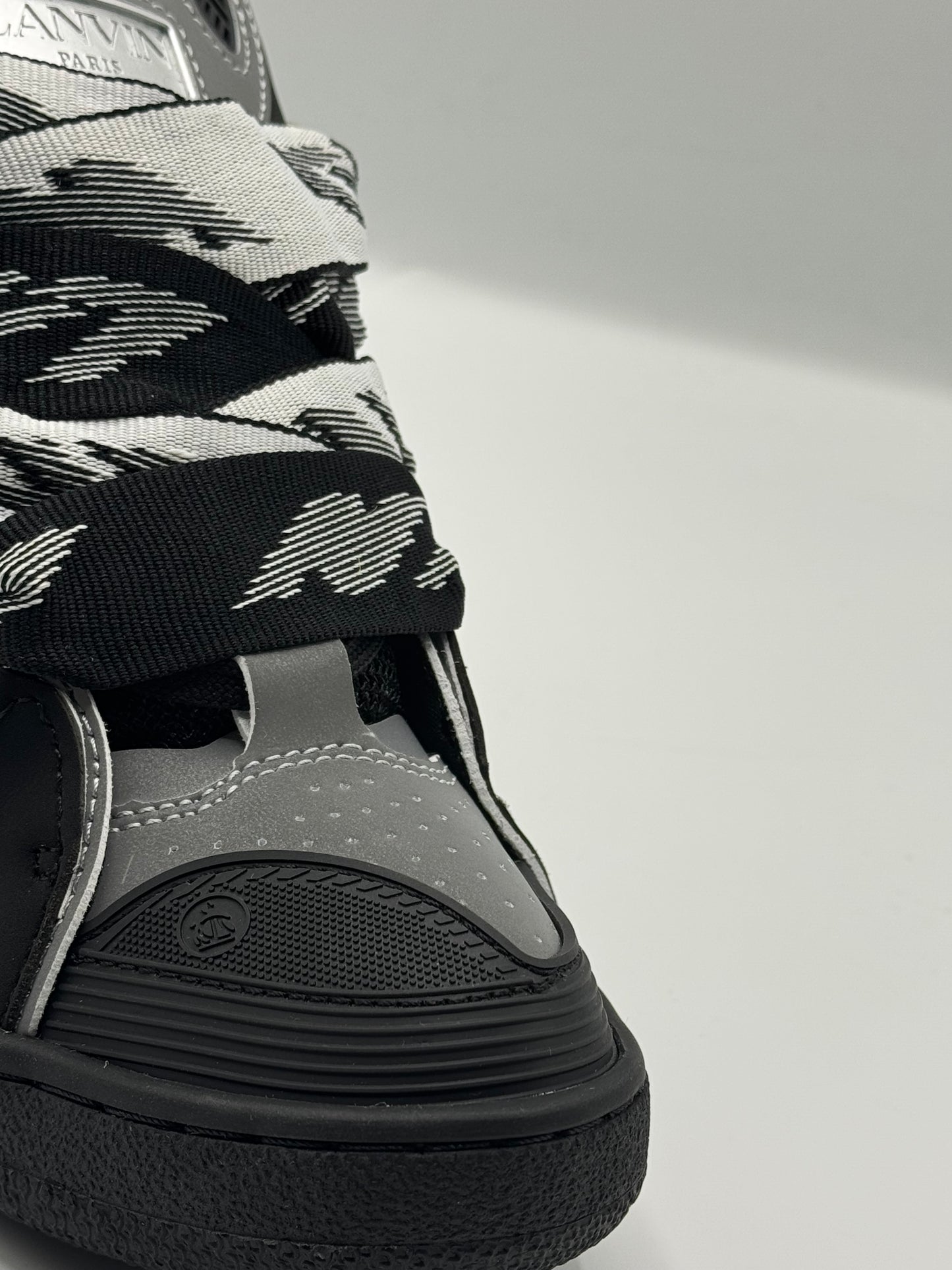 LANVIN CURB SNEAKERS BLACK GREY