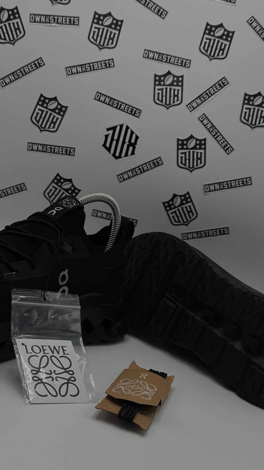 ON X LOEWE CLOUDTILT 1.0 BLACK