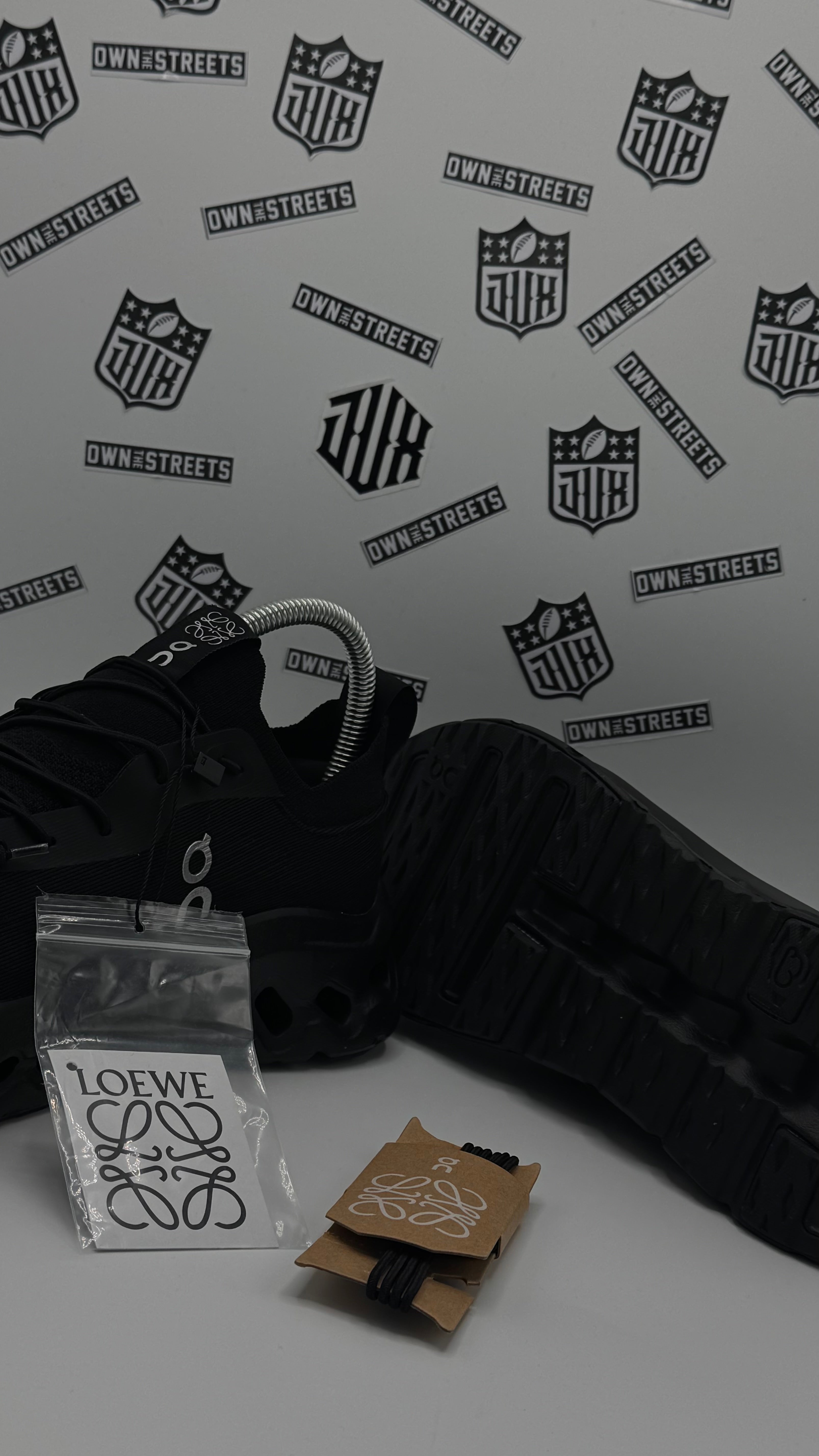 ON X LOEWE CLOUDTILT 1.0 BLACK