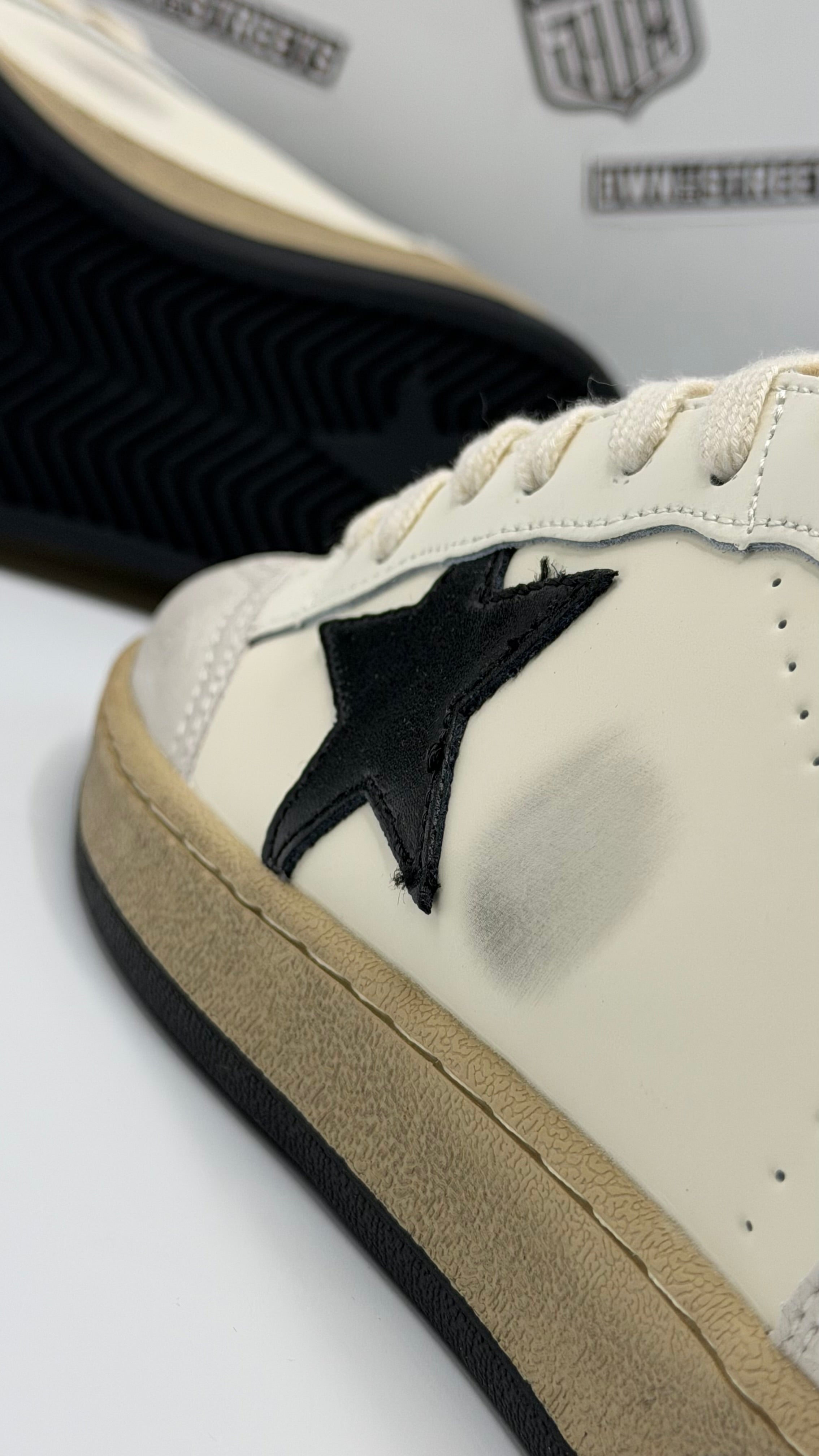 GOLDEN GOOSE BALLSTAR SNEAKERS